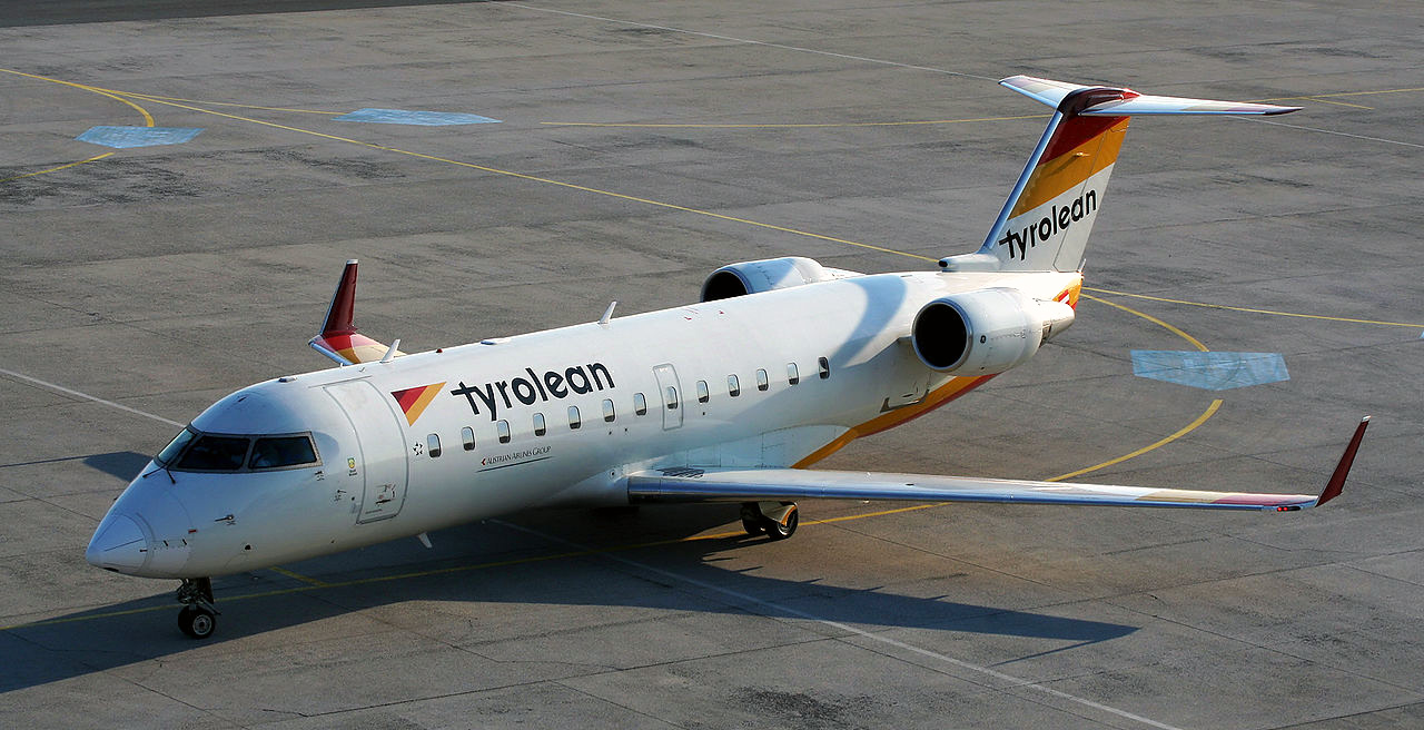 Bombardier CRJ200 Performance