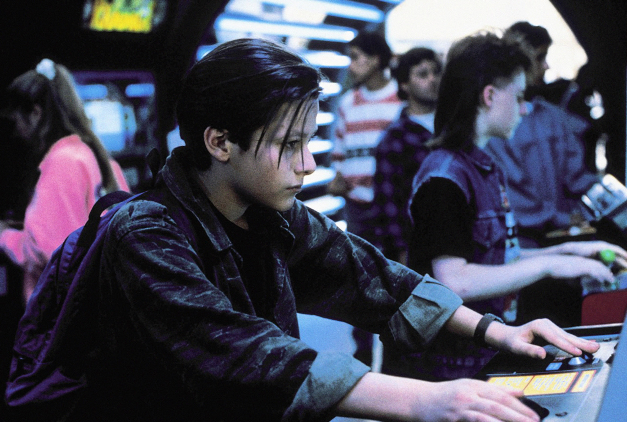Download John Connor Edward Furlong Movie Terminator 2: Judgment Day HD Wallpaper