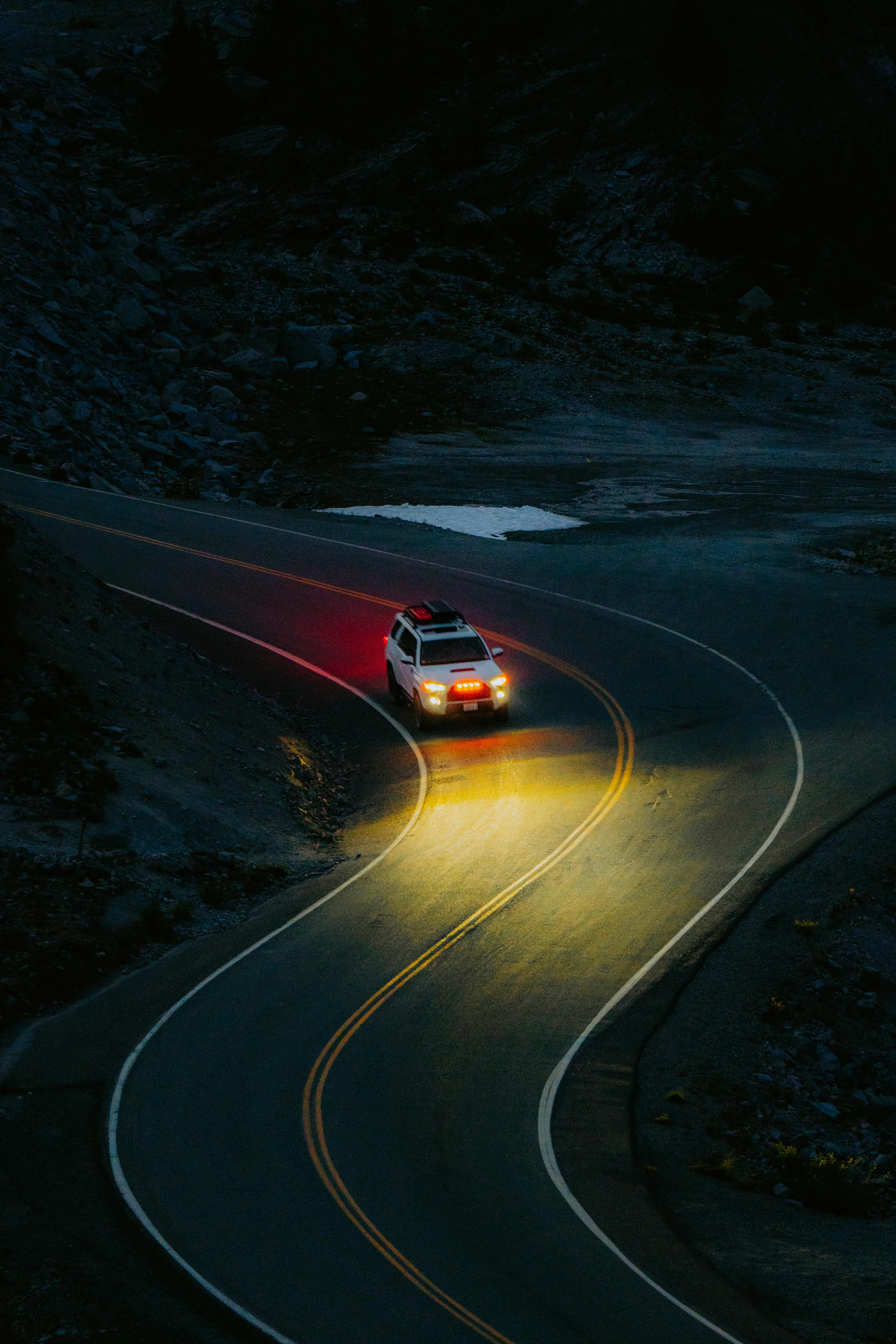 Driving At Night Photo, Download The BEST Free Driving At Night & HD Image