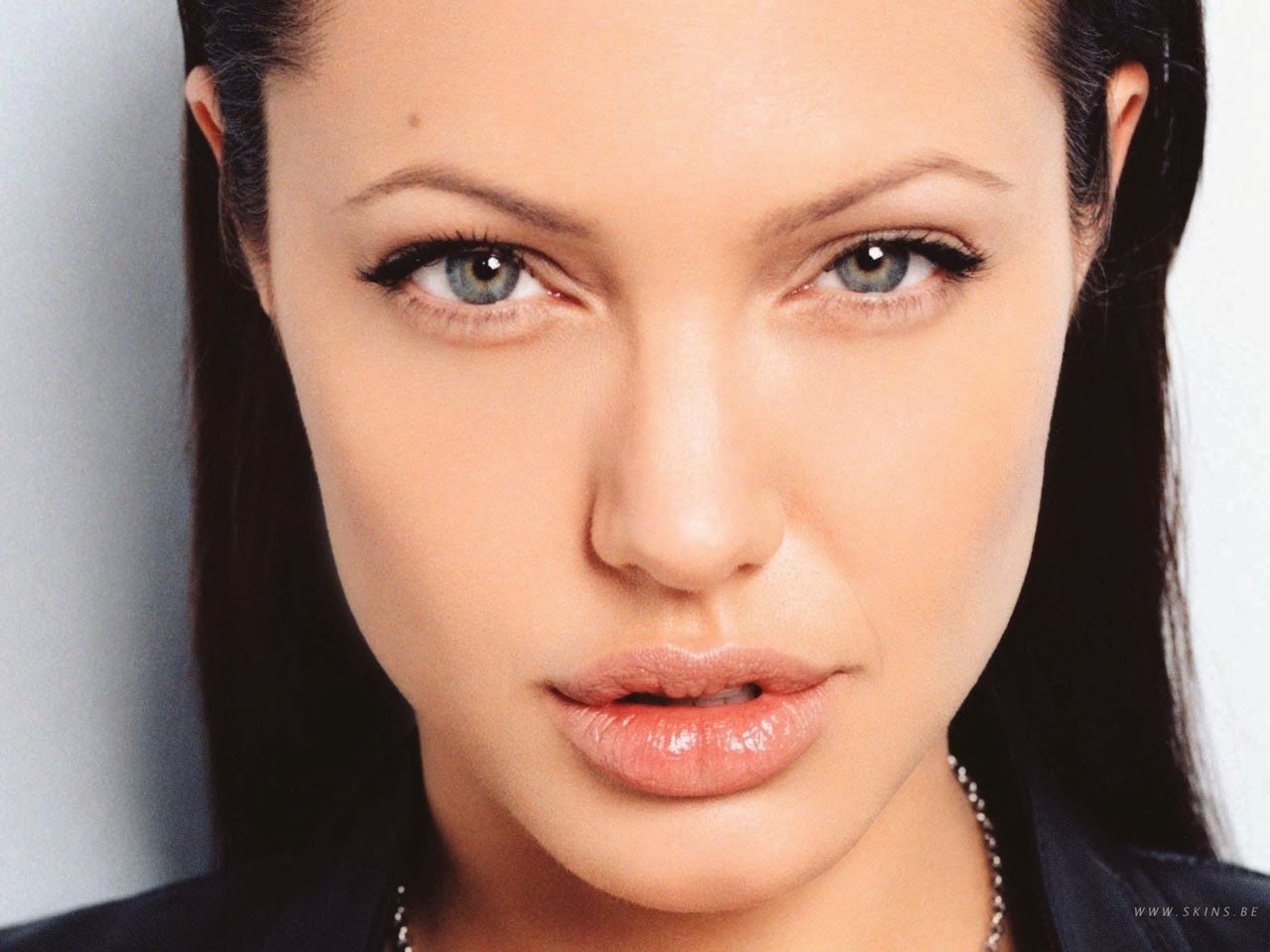 Close Up Photohoot Angelina Jolie Wallpaper & Background Download