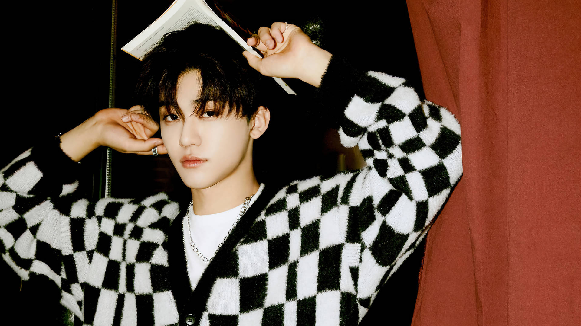 Download Jaemin NCT Black And White Sweater Wallpaper