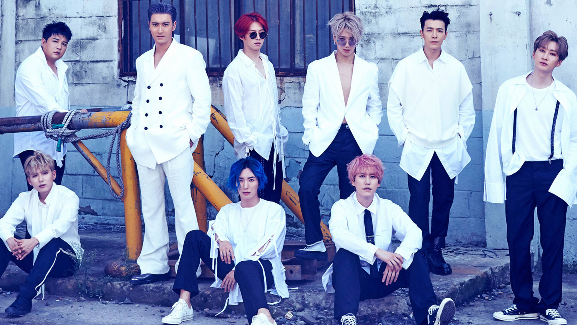 Download Super Junior In White Outfits Wallpaper