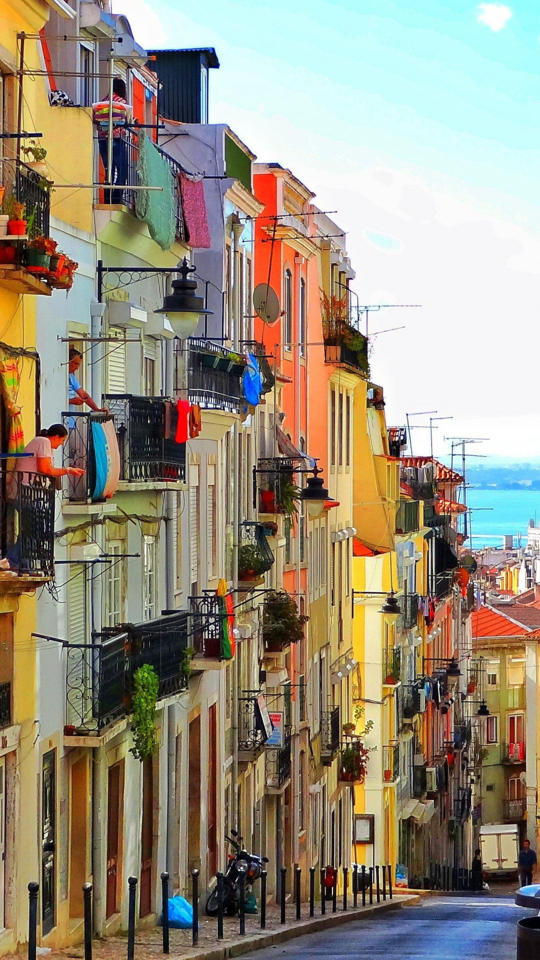 Lisbon (Portugal) Wallpaper