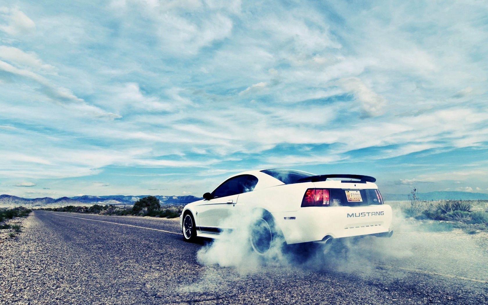 Download wallpaper 1680x1050 mustang, coupe, ford, drift HD background