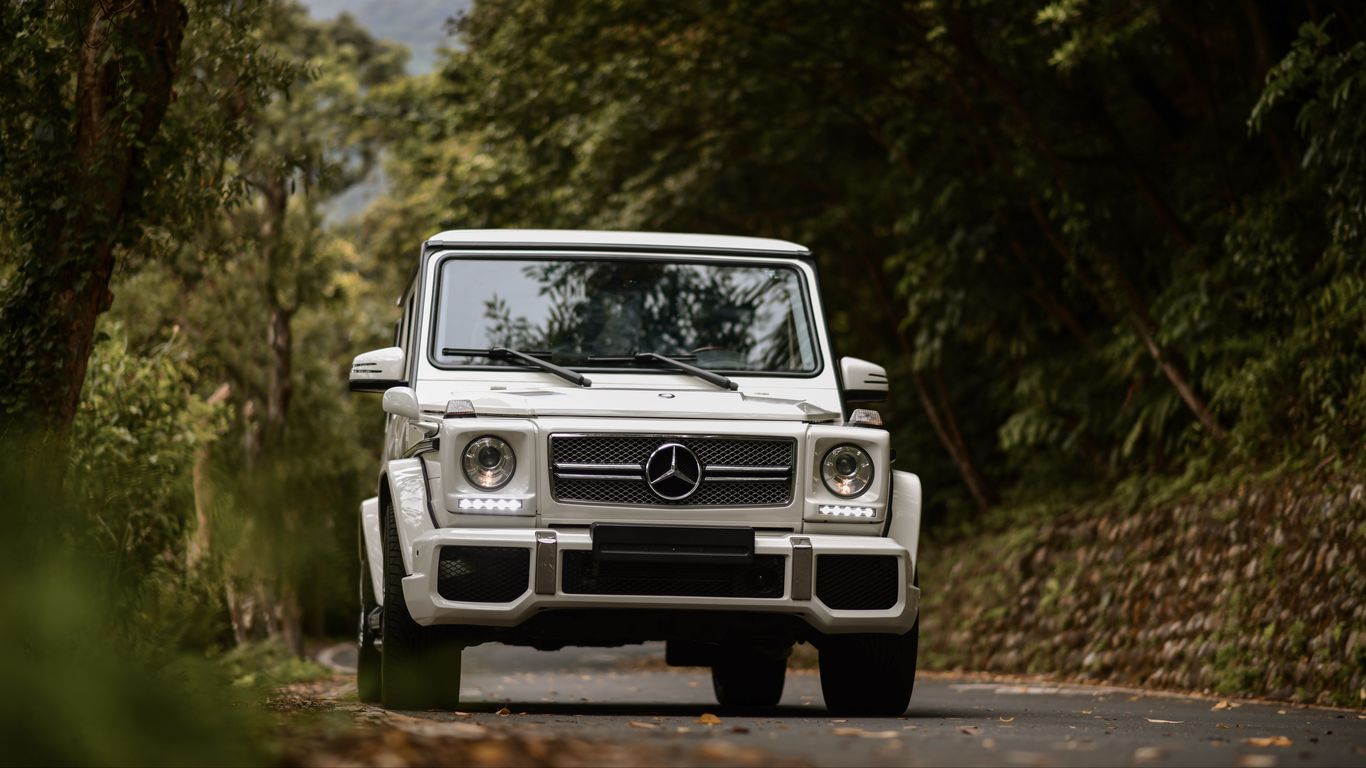 Download Wallpaper 1366x768 Mercedes Benz G Class, Mercedes Gelandewagen, Mercedes, Suv, Gray, Front View Tablet, Laptop HD Background
