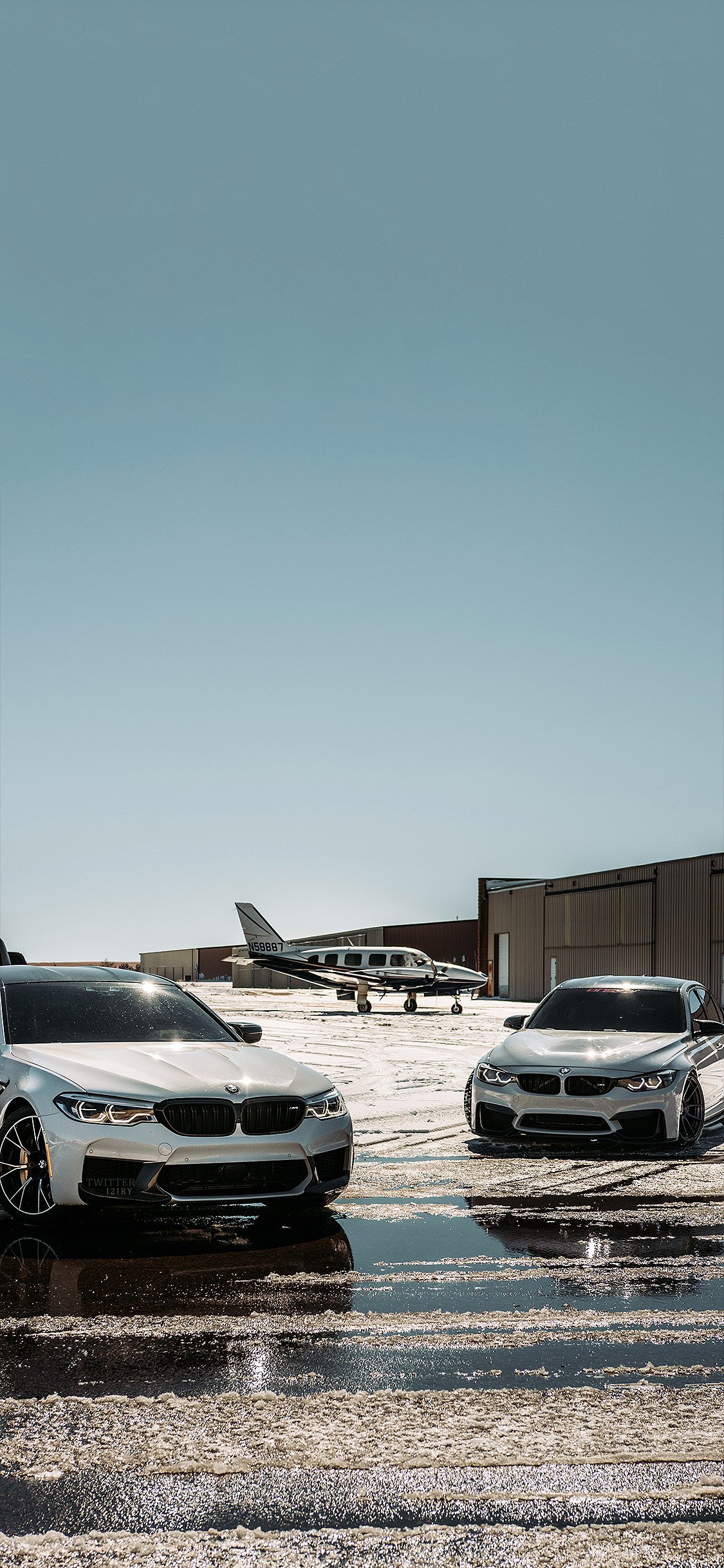 Tadic #Wallpaper └