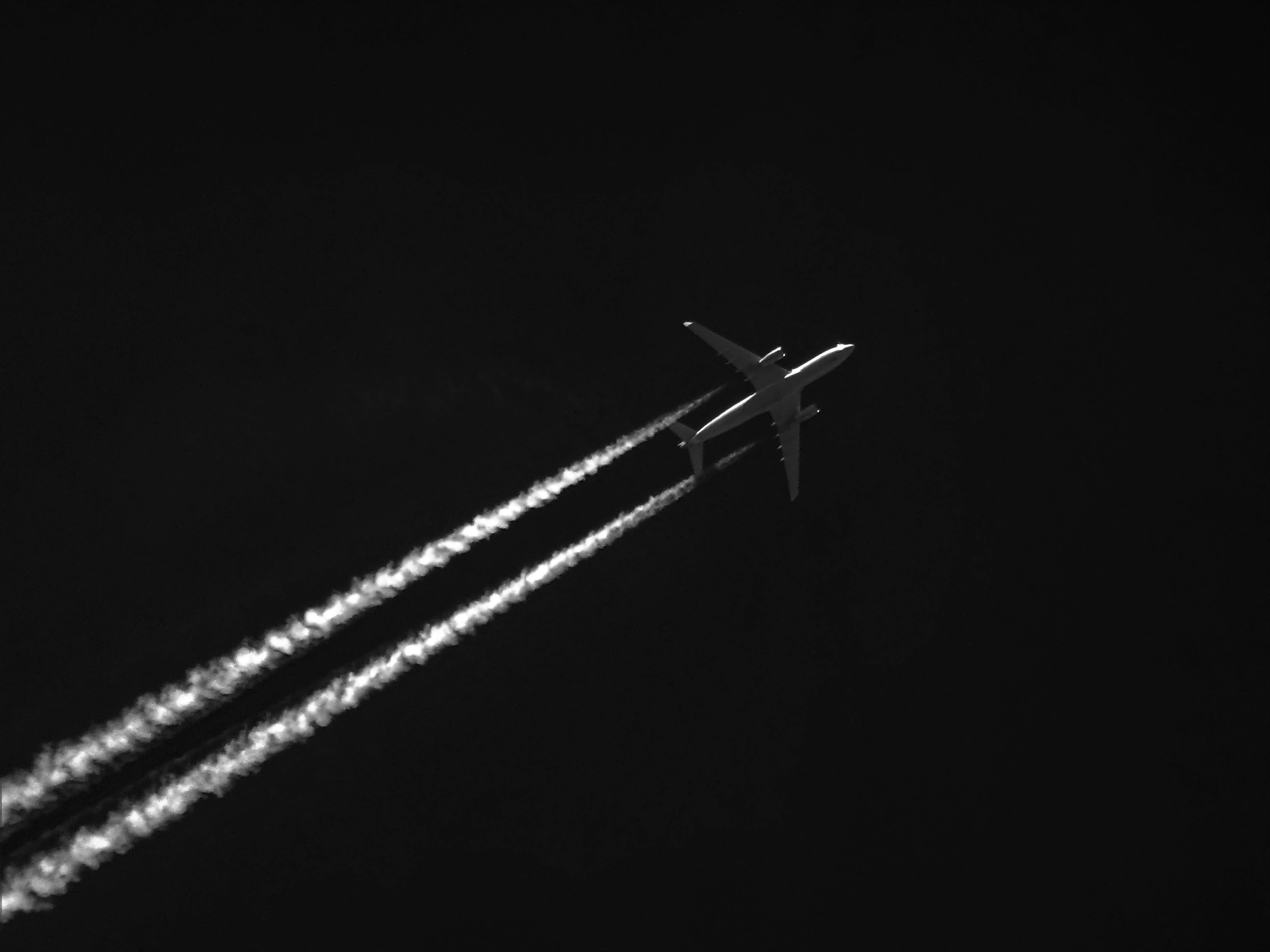 Night Flight Photo, Download The BEST Free Night Flight & HD Image