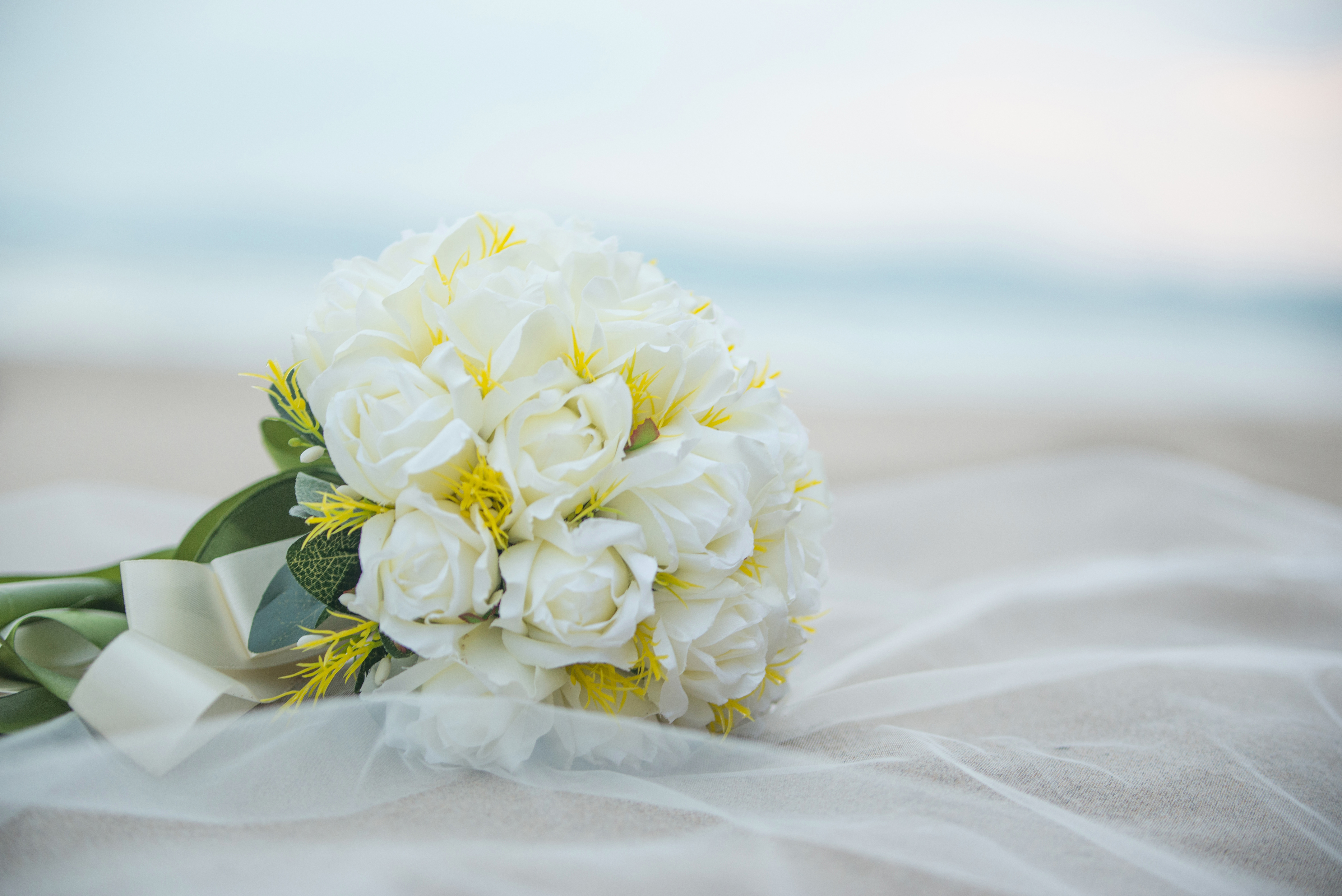 White Wedding Bouquet Background​-Quality Free Image and Transparent PNG Clipart