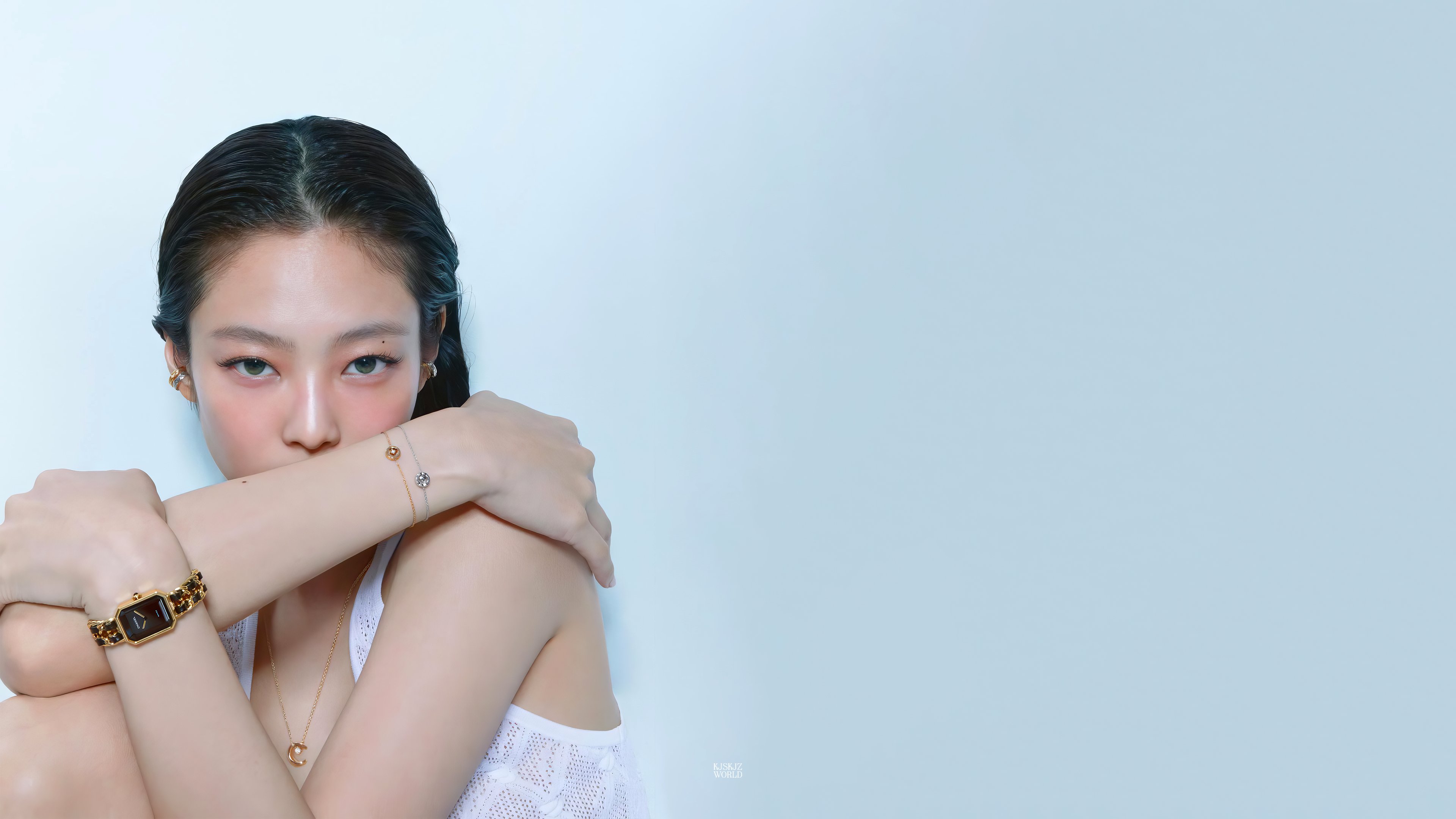 ْ Kim for Vogue Korea desktop wallpaper [2]