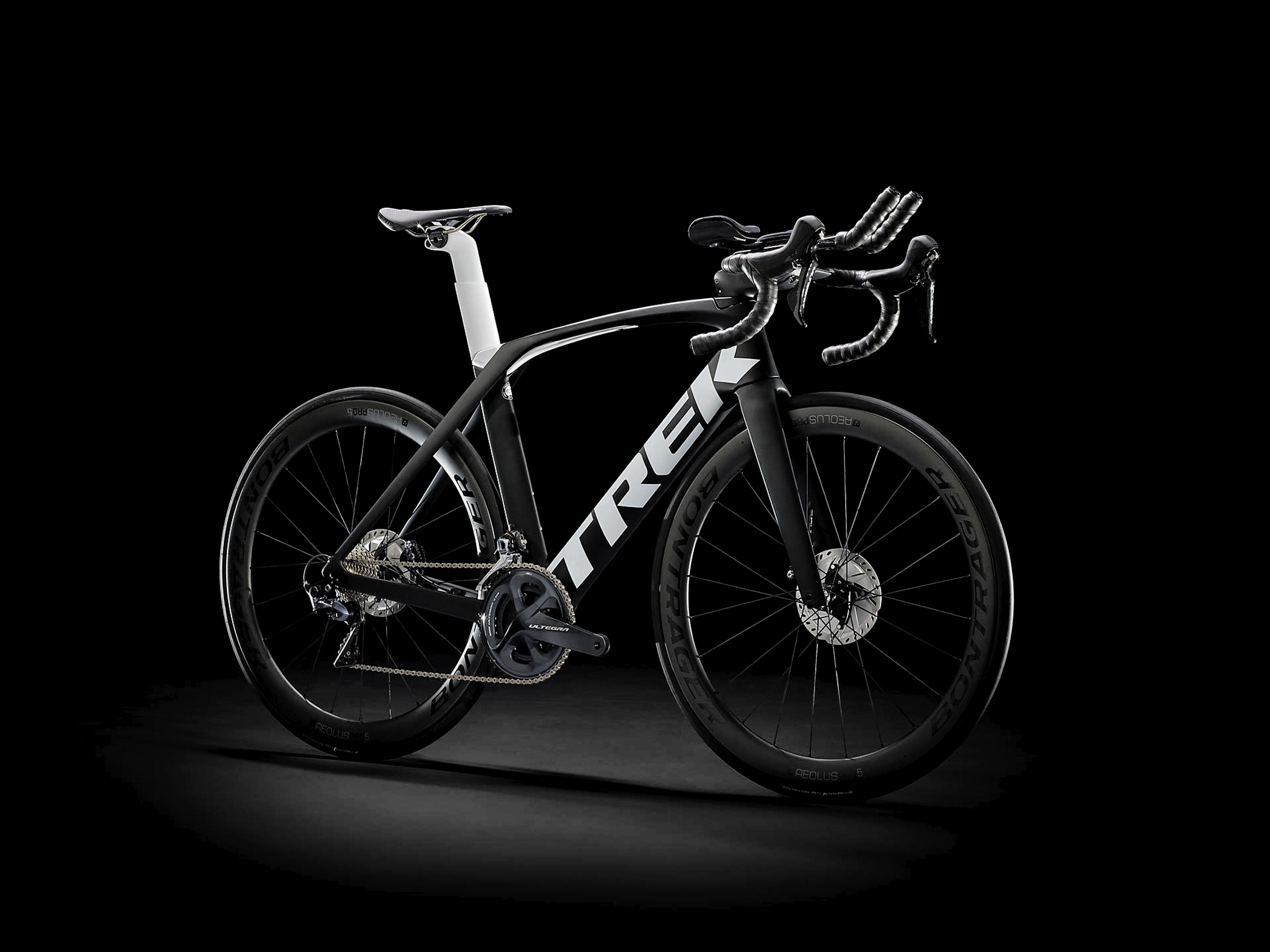 Trek Madone Bicycle / Cycling Wallpaper (2200×1650)