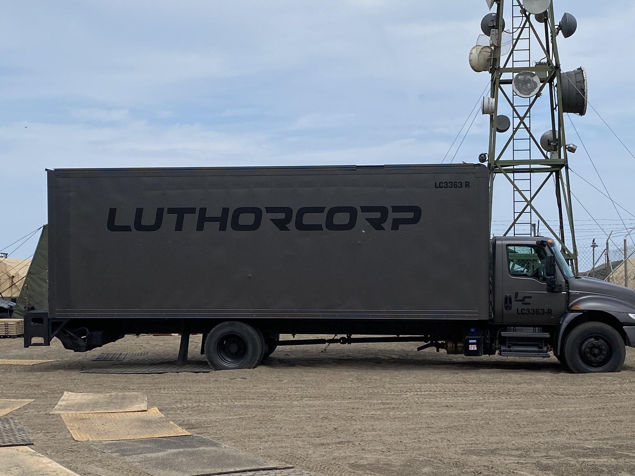 More Luthorcorp Branding From The Mentor Set Of 'SUPERMAN', R DCU_