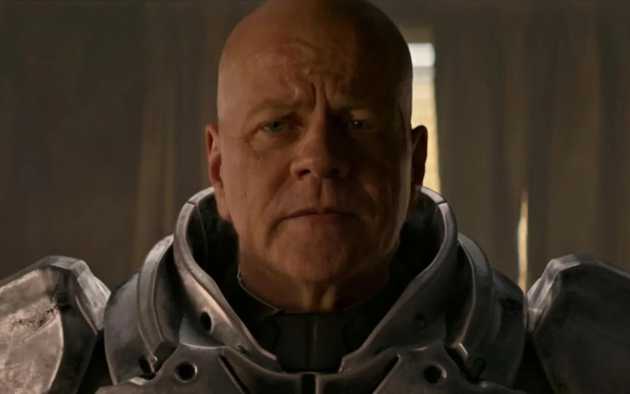 Superman & Lois' Teases Lex Luthor's Armored Suit Is Coming. Comic Book Club