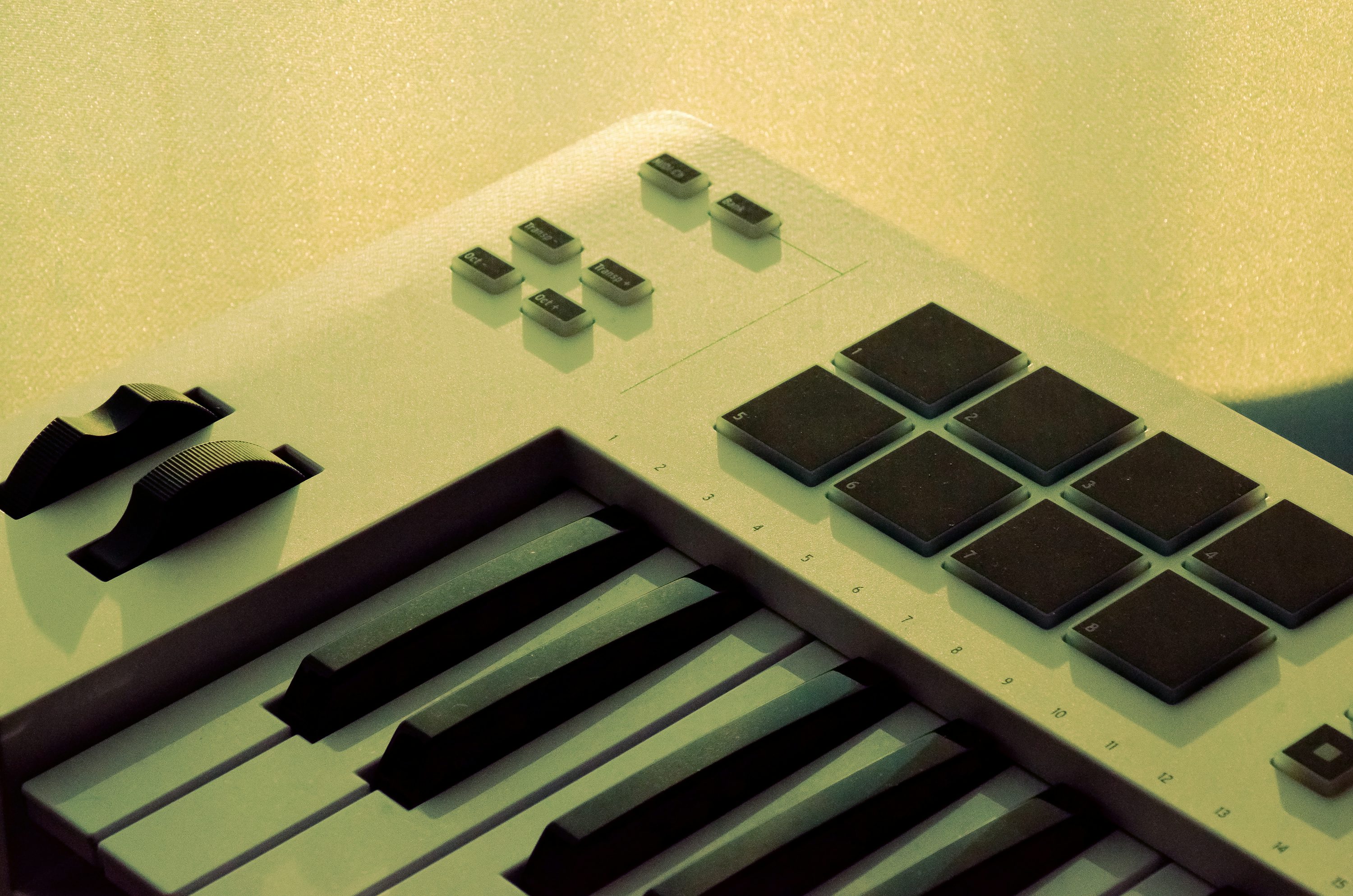 Midi Keyboard Picture. Download Free Image