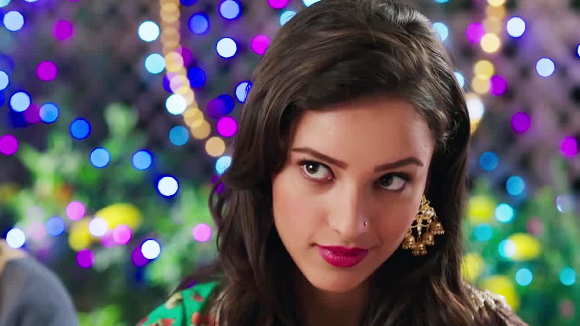 Tripti Dimri Background Wallpaper 36659