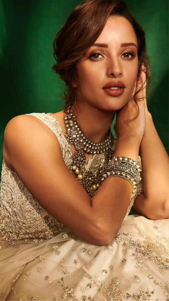 Bad Newz girl Tripti Dimri is a style chameleon