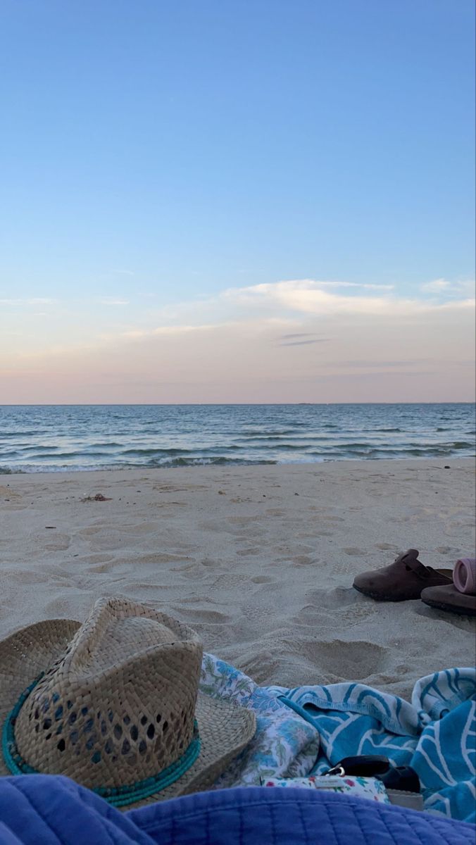 Summer aesthetic wallpaper