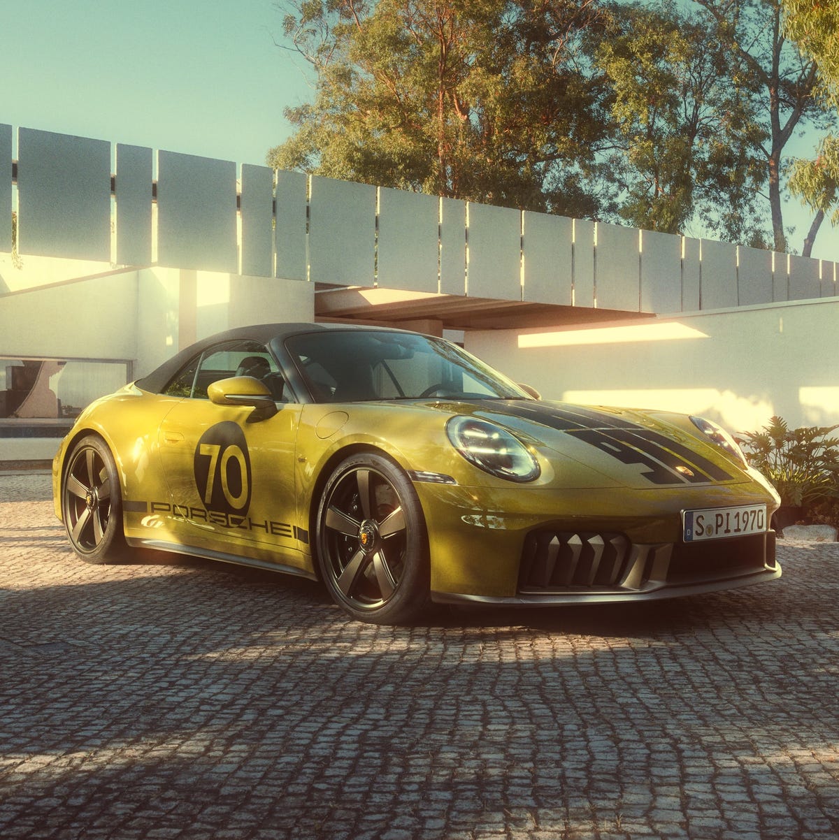 The 2026 Porsche 911 Spirit 70 Brings Back the 1970s Vibes