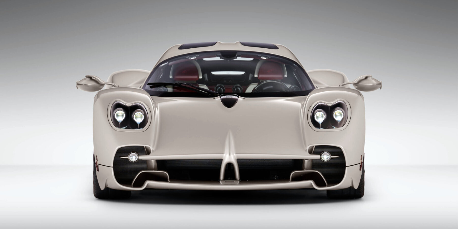 Hypercar 'pagani Utopia V12' Delivers 864 Bhp & 1100 Nm Torque By Mercedes AMG Biturbo
