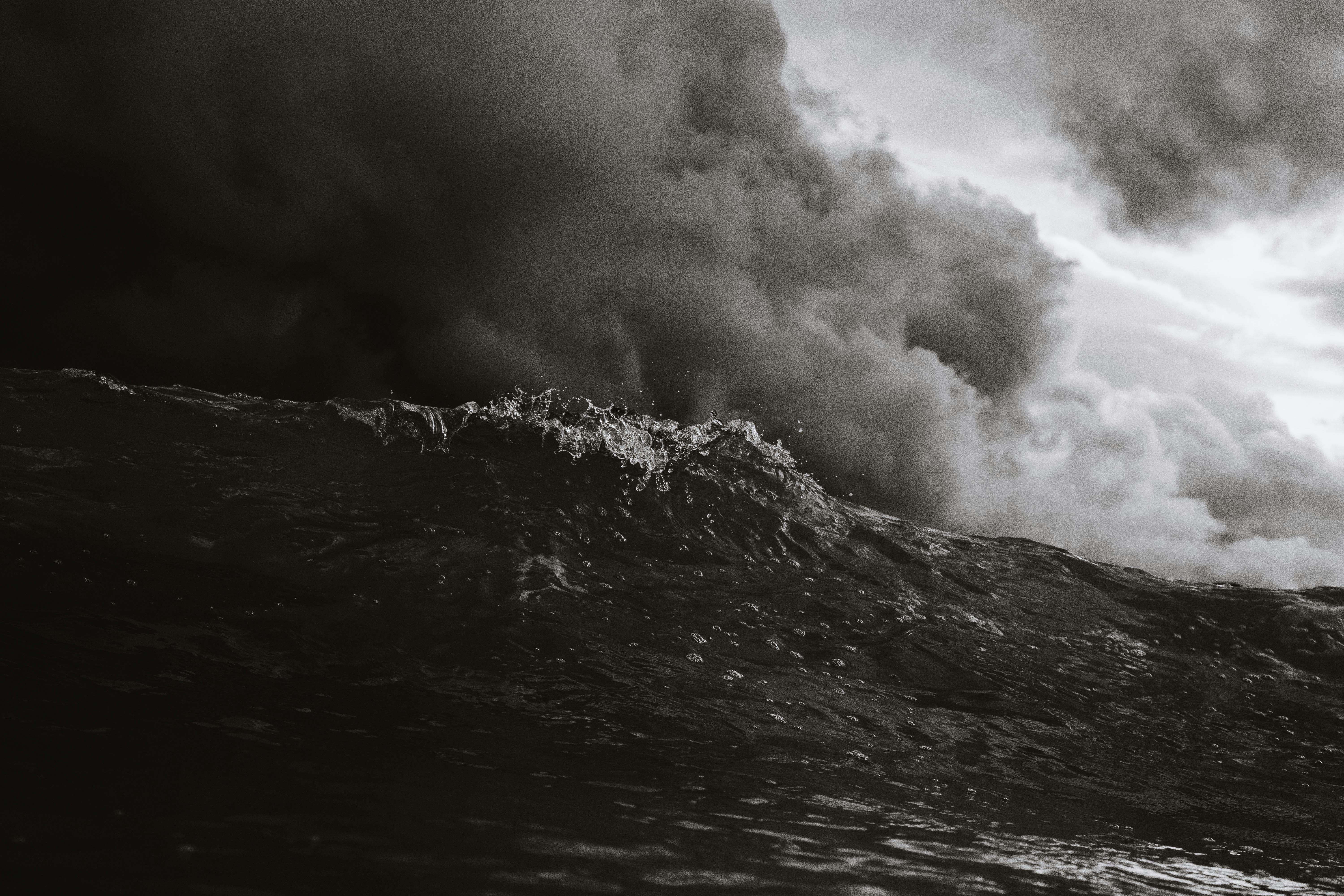 Grayscale Photo of Body of Waves · Free