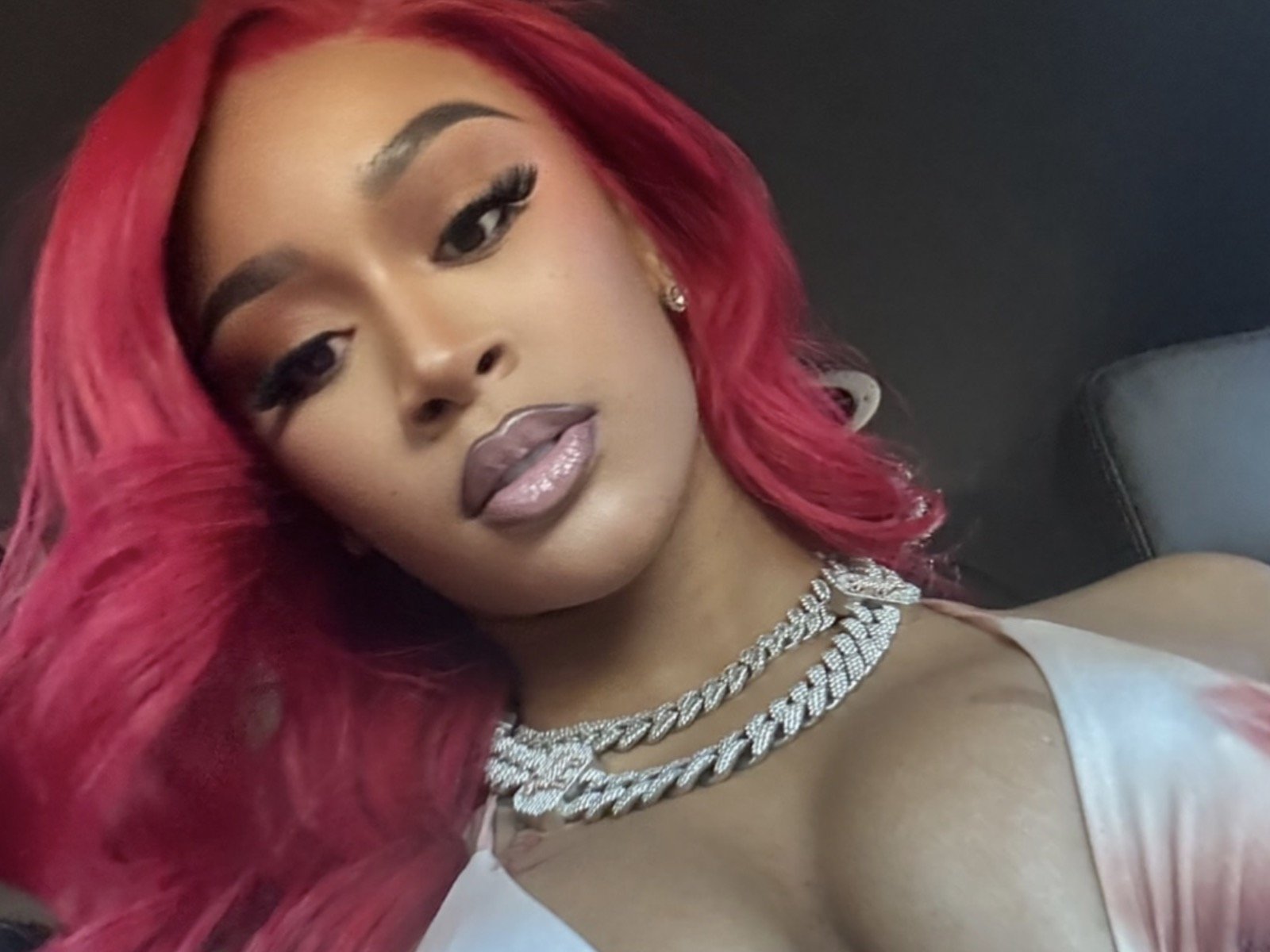 Lakeyah: The rap baddie's glowing selfie is my full Monday motivation