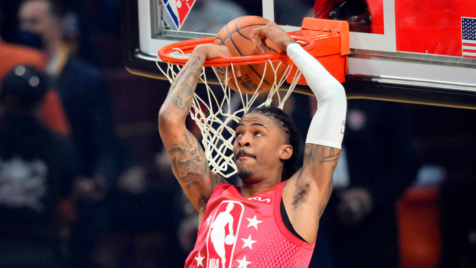 Ja Morant Dunk Picture