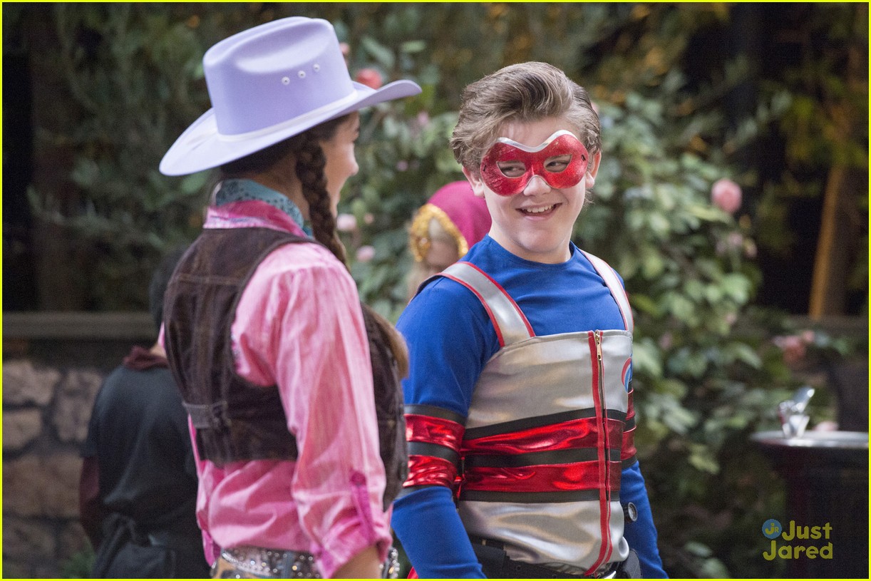 It's Halloween For 'Henry Danger' An Exclusive Clip on JJJ!: Photo 730869. Exclusive, Henry Danger, Video Picture. Just Jared Jr