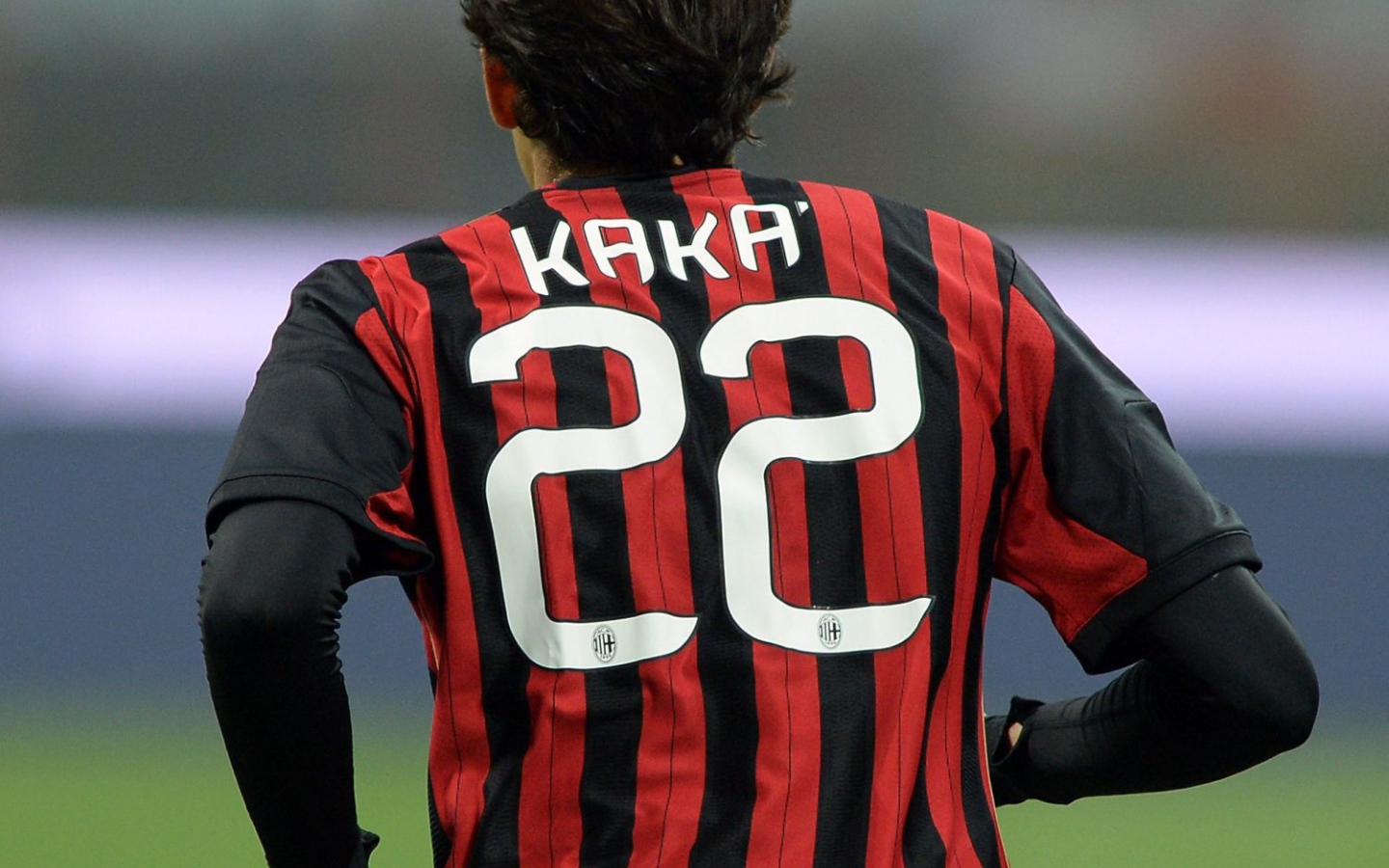 The irreplaceable player of Milan Kaka is number 22 Desktop wallpaper 1440x900
