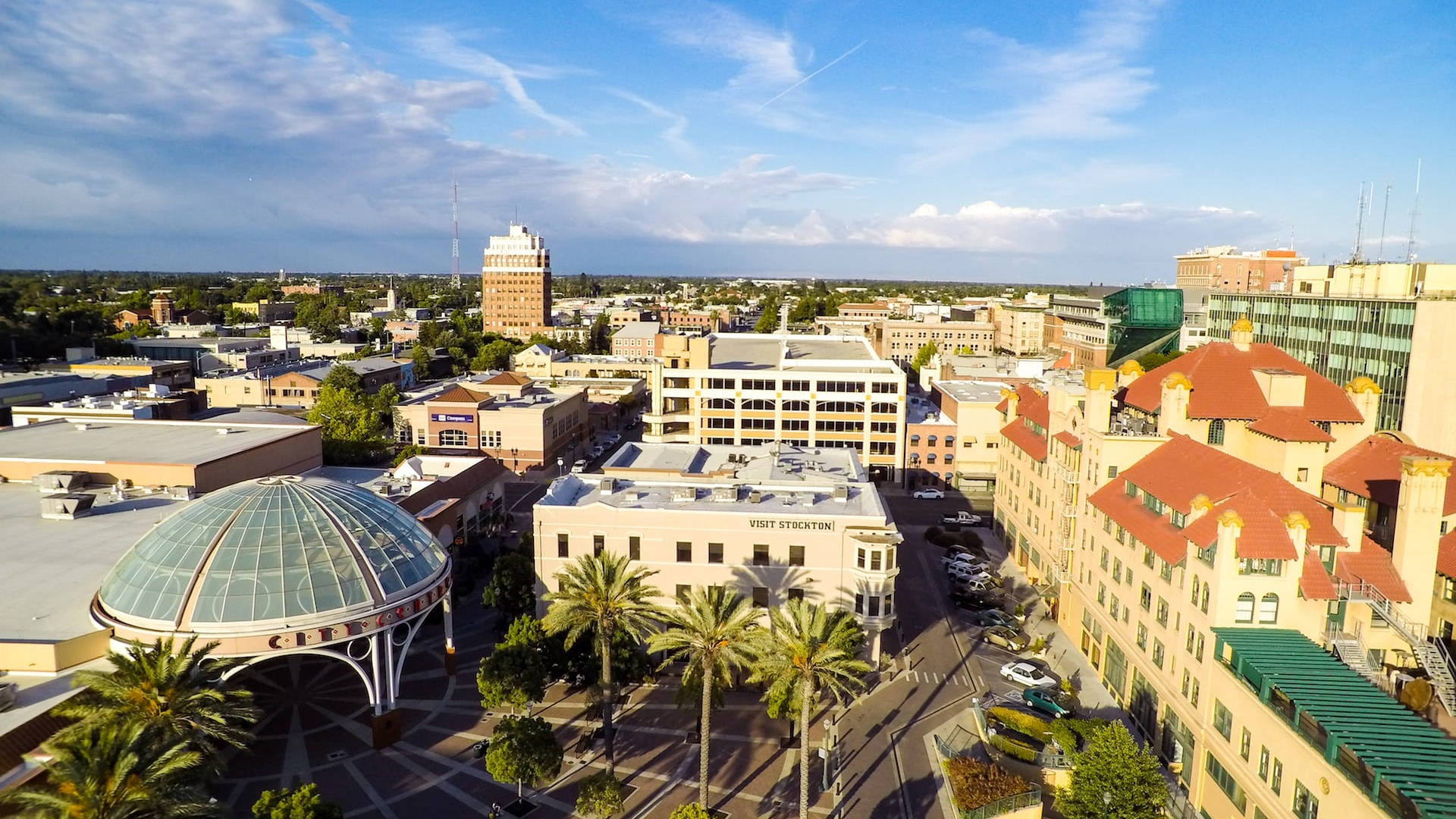 Download Stockton Overlooking View Wallpaper