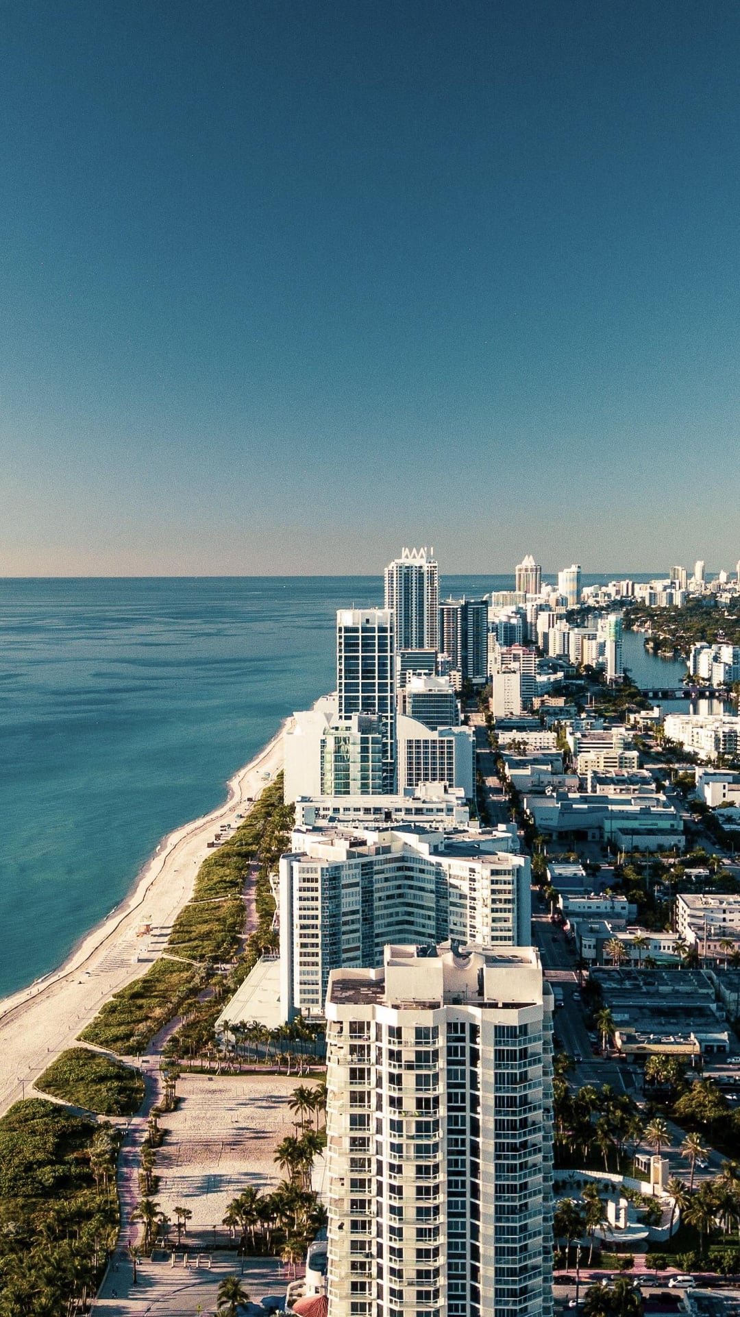 GTA 6 better look just like these miami wallpaper