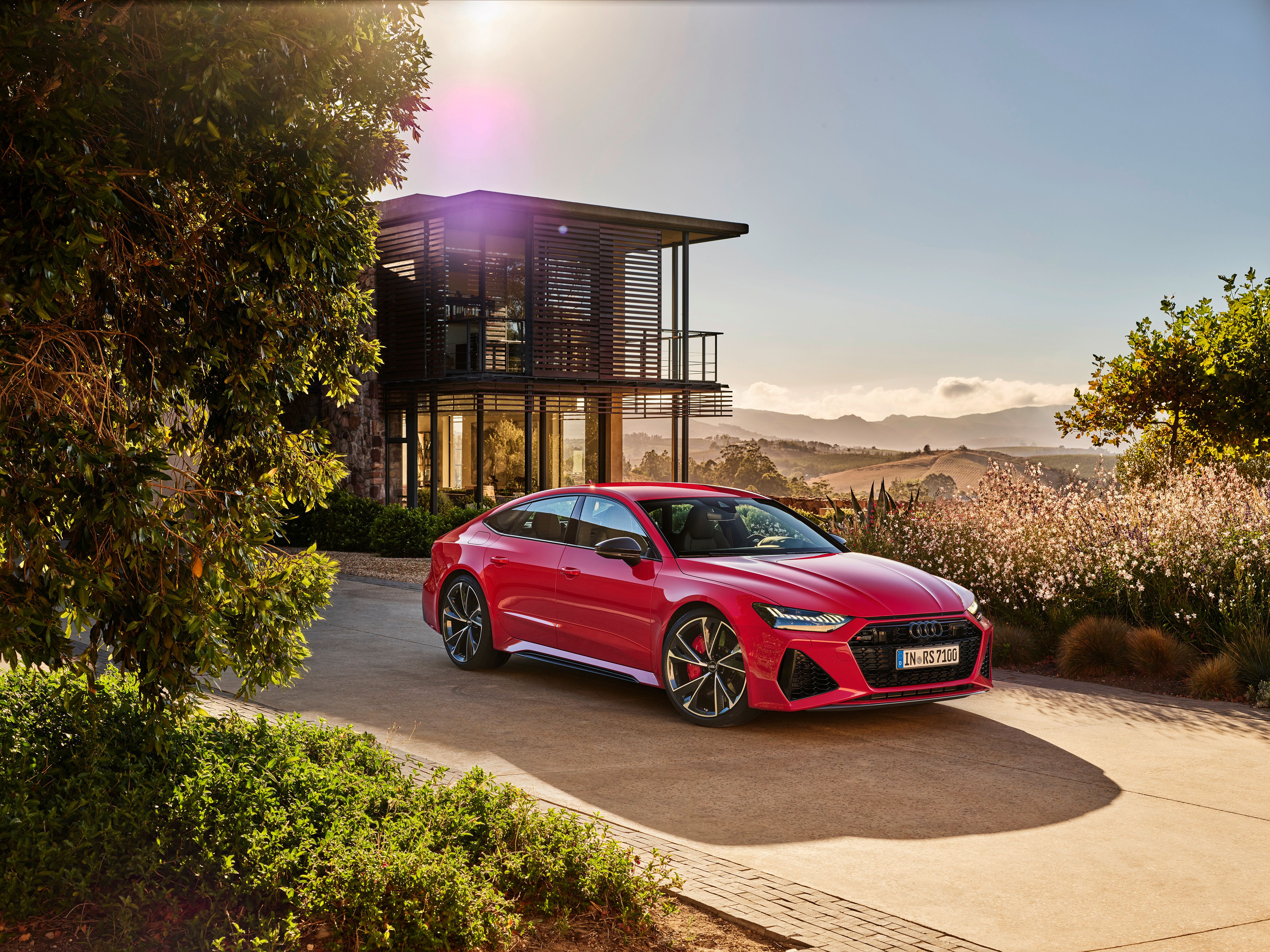 Wallpaper of the Day: 2020 Audi RS7