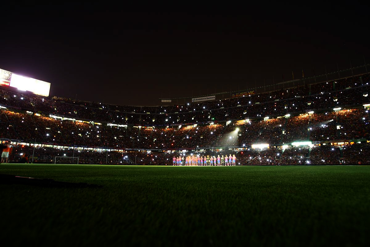 Camp Nou Stadium On August 19, 2009 Nou In The Night Wallpaper & Background Download