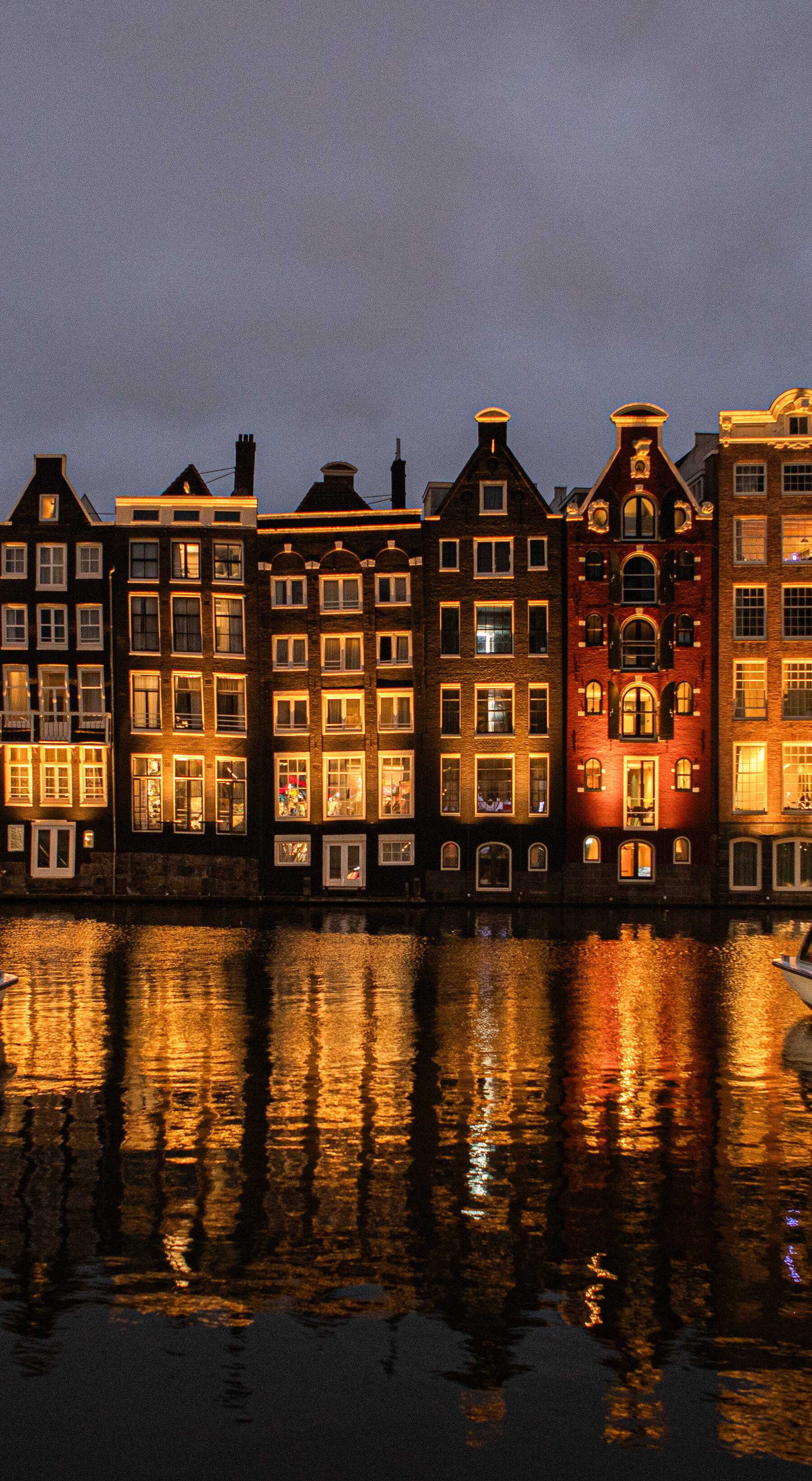 Hours in Amsterdam: Things to Do
