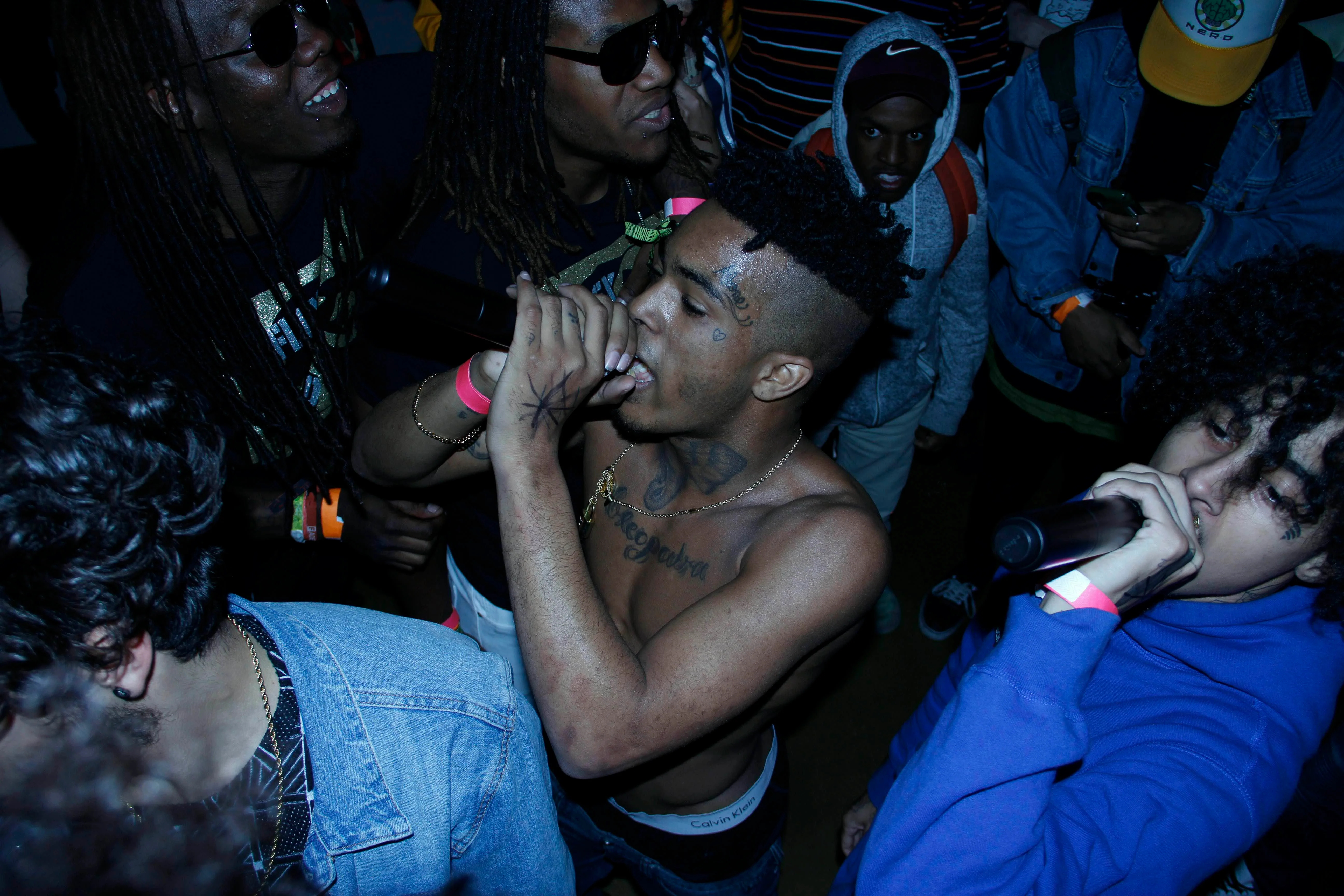 XXXTentacion Live VibesK Ultra HD Music Scene Wallpaper