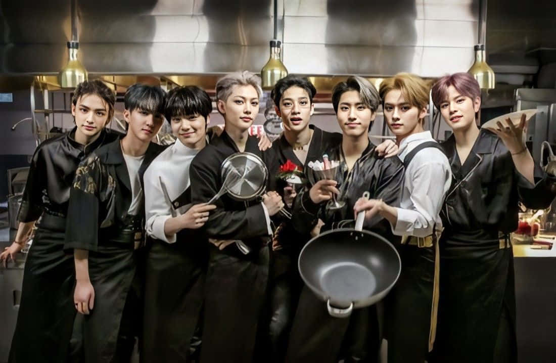 Stray Kids Ot8 Wallpaper