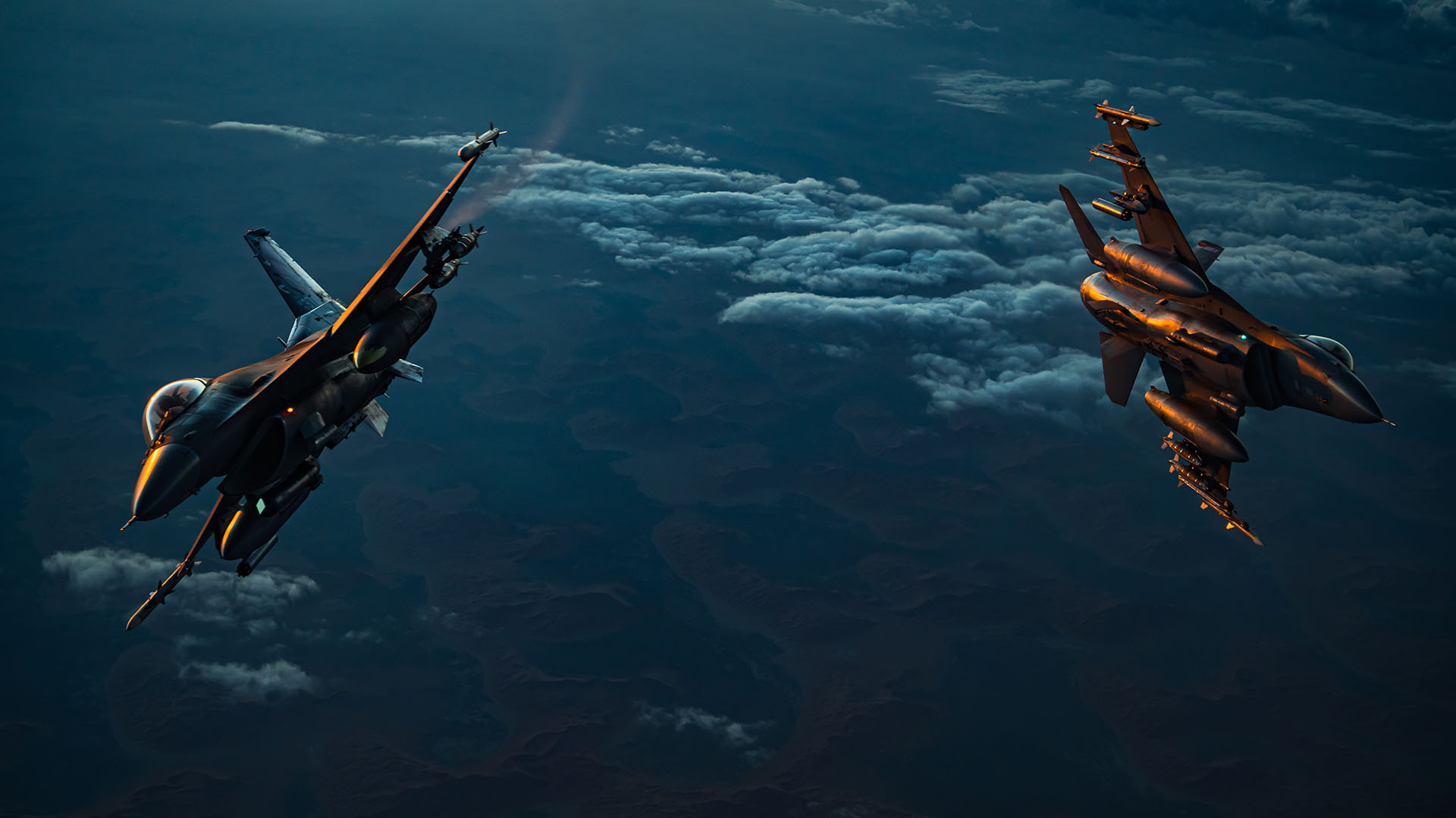 US conducts airstrikes in Syria in response to recent attacks