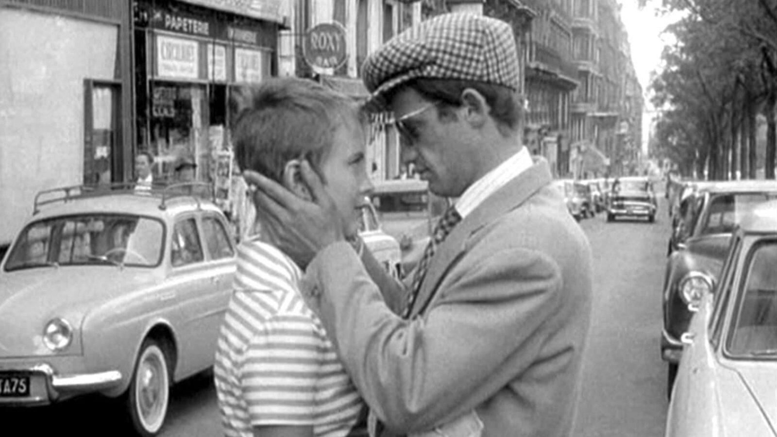 French Movies Set in Paris to Transport You There