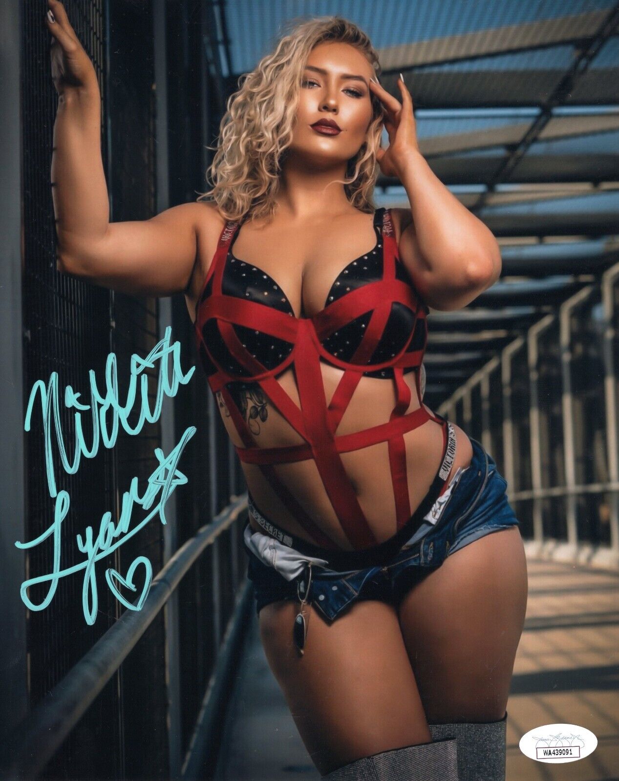 Nikkita Lyons NXT WWE (8x10 metallic) autographed FUNHOUSE signed JSA