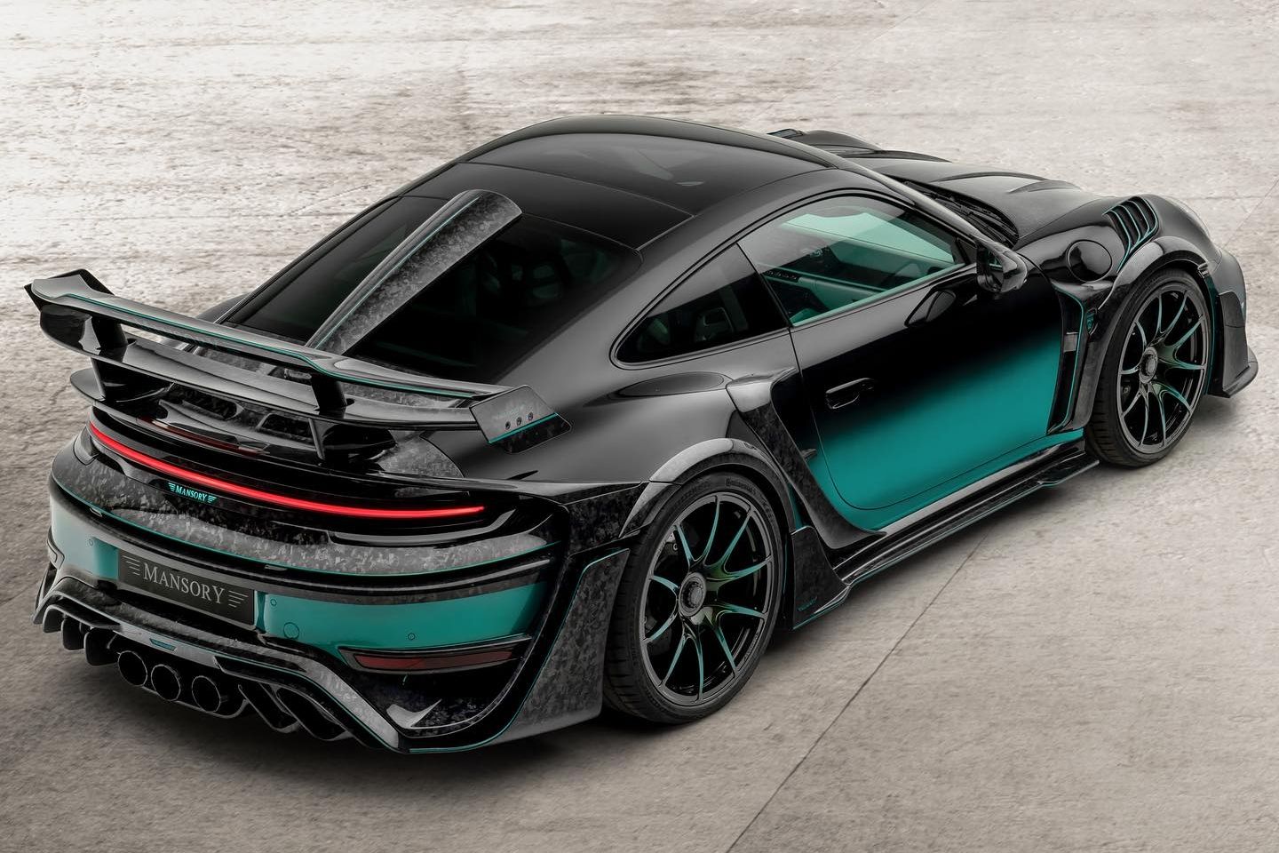Not Even 888 HP Can Save This Mansory Porsche 911 Turbo S