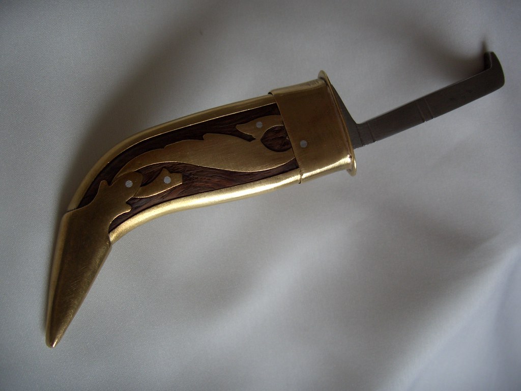 kirpan 15degs. The 5Ks or kakkars or kakke are the five art