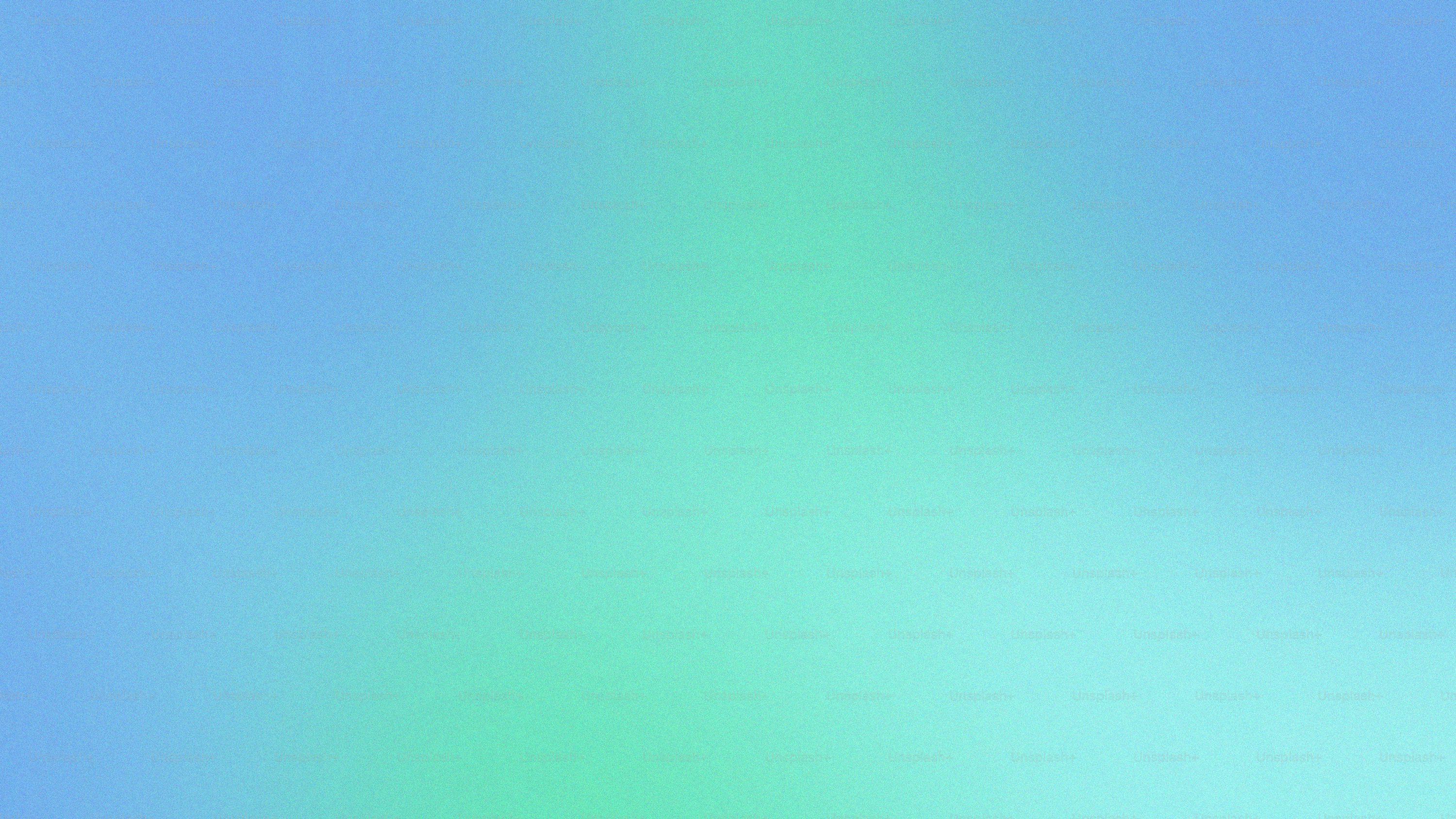 Light Blue Background Image: Free Image