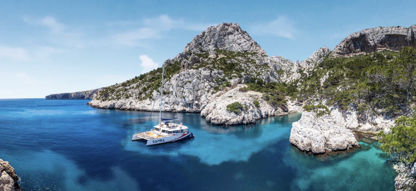 Catamaran Trips Calanques National Park: 4 Offers with the Best Prices 2025