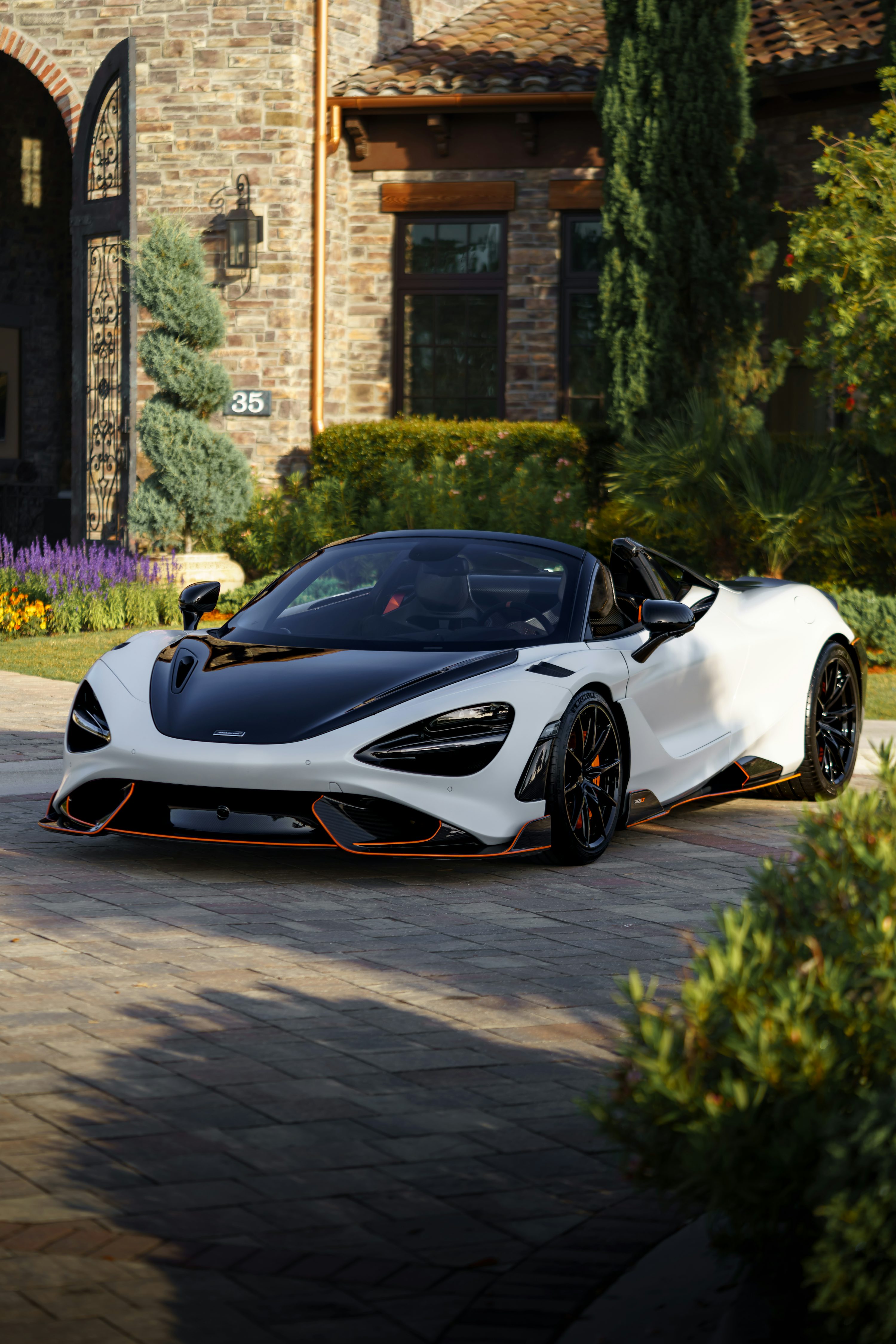 Mclaren 765lt Picture. Download Free Image