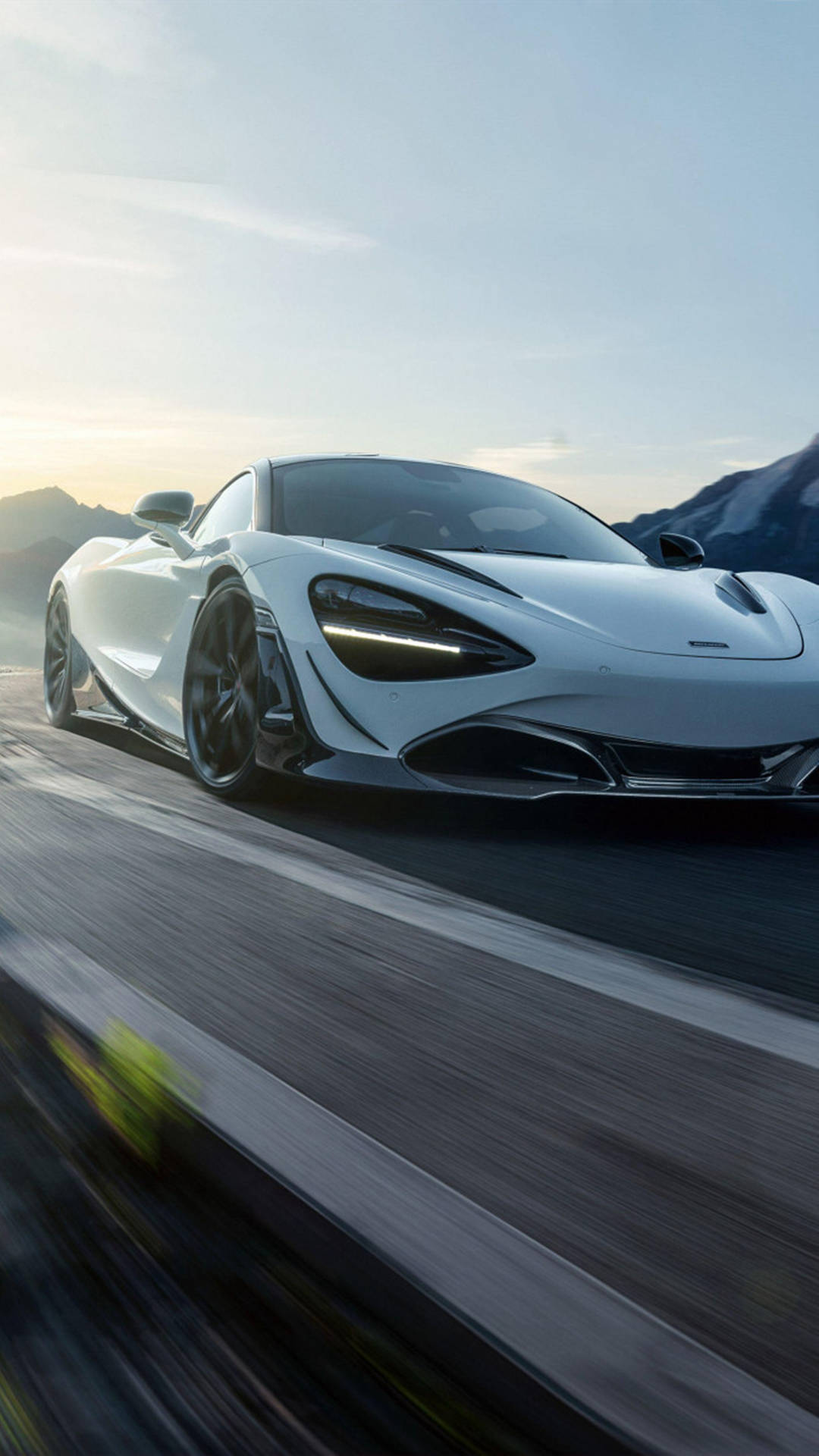 Download McLaren iPhone 720s Model Wallpaper