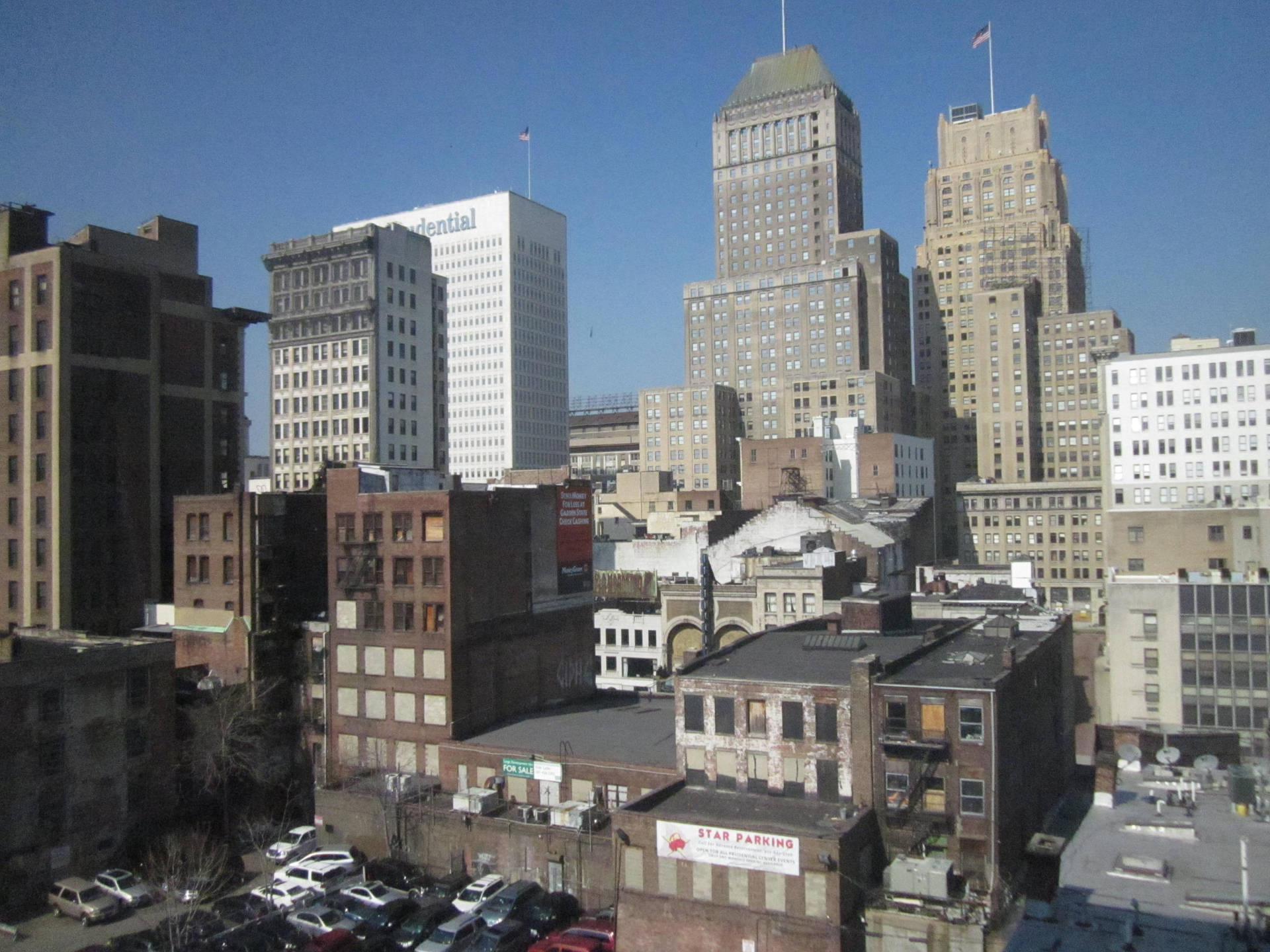 Download Awesome Skyline Of Newark Daytime Wallpaper