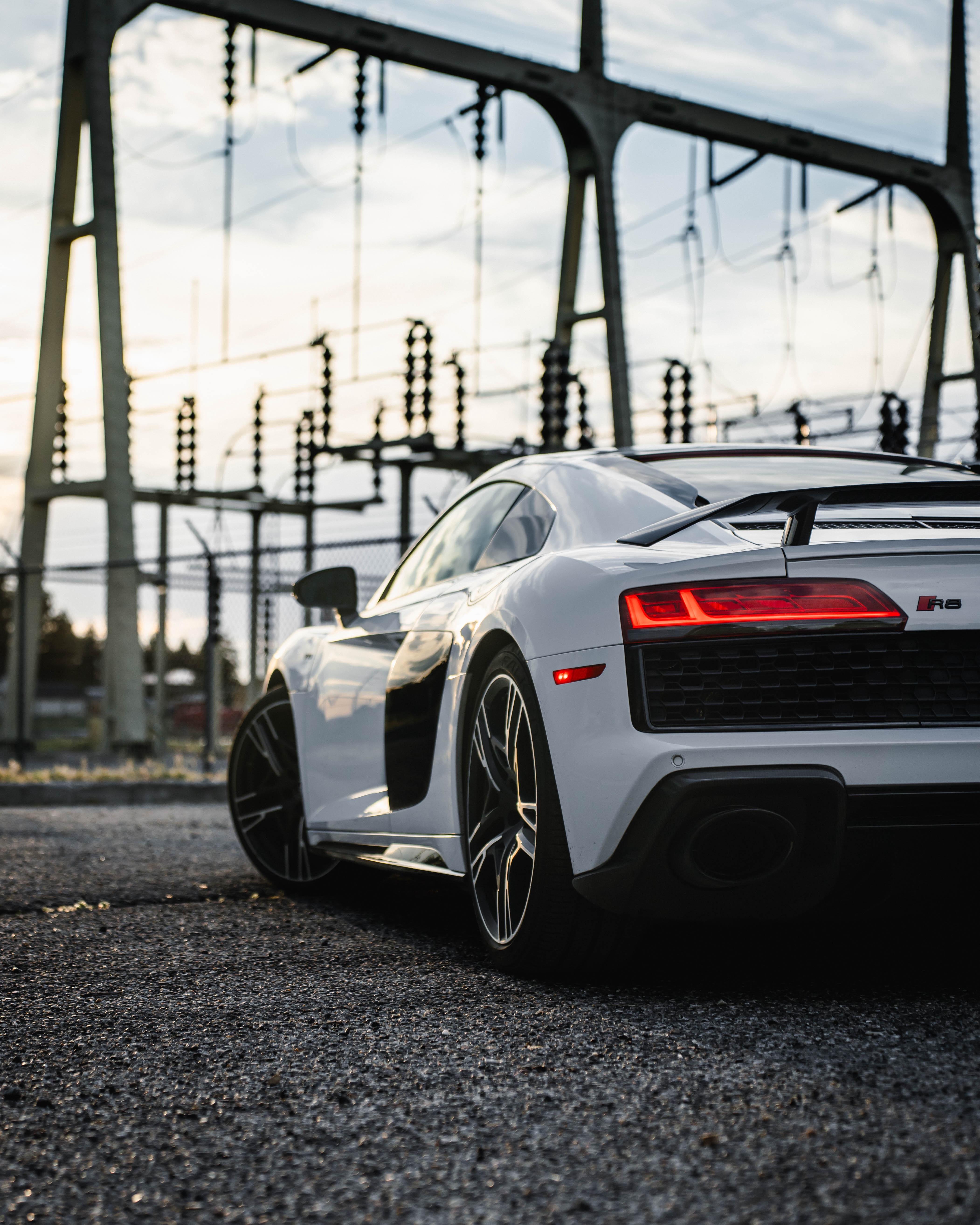 Here's some more photo I took of my friend's R8 that he gave me for the day!