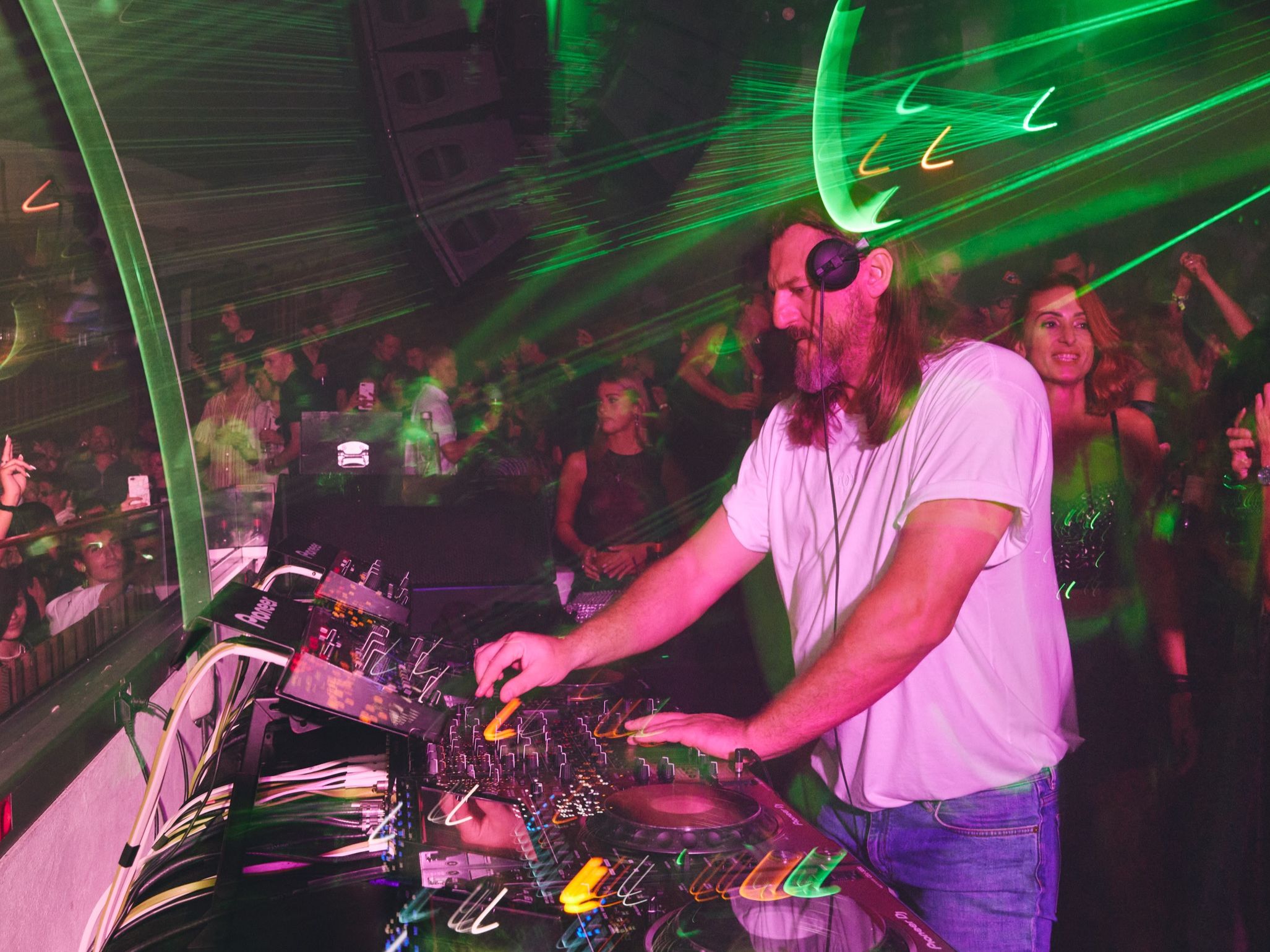 Solomun, the D.J. Who Keeps Ibiza Dancing. The New Yorker