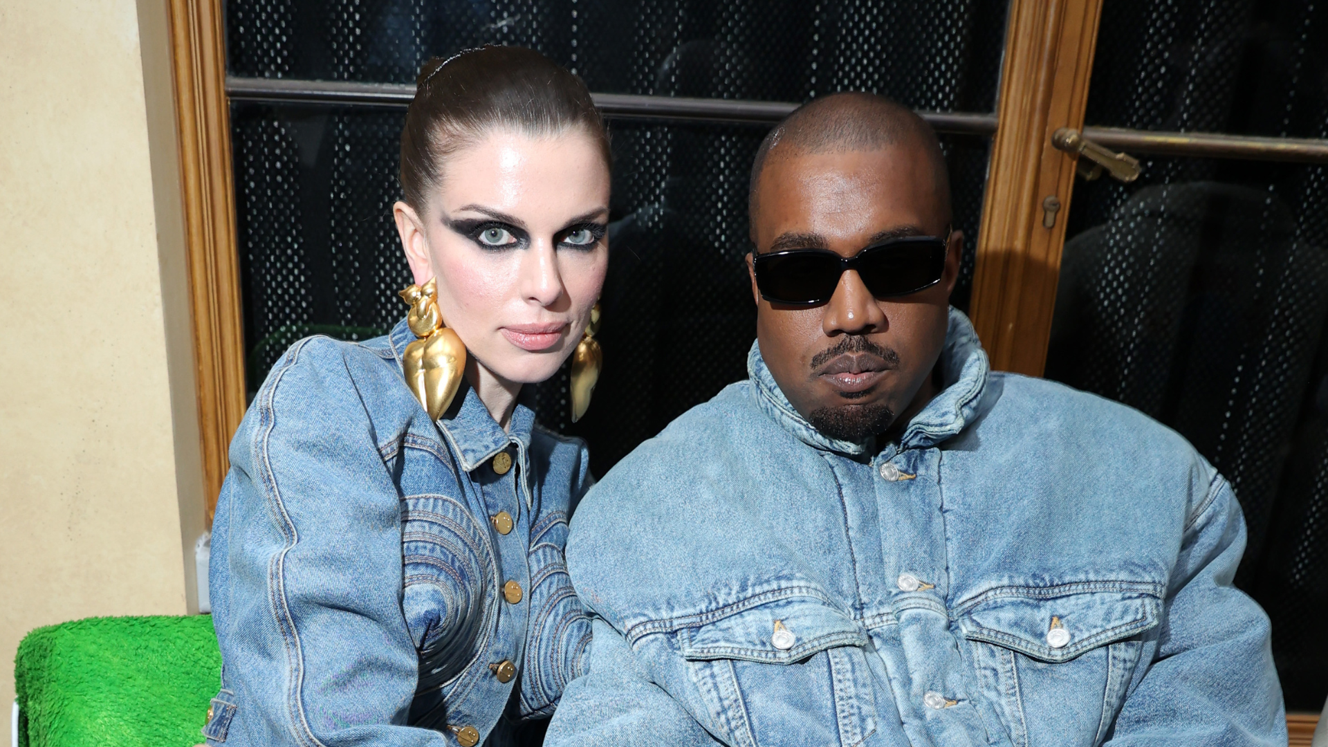 Julia Fox: Find The Latest Julia Fox Stories, News & Features