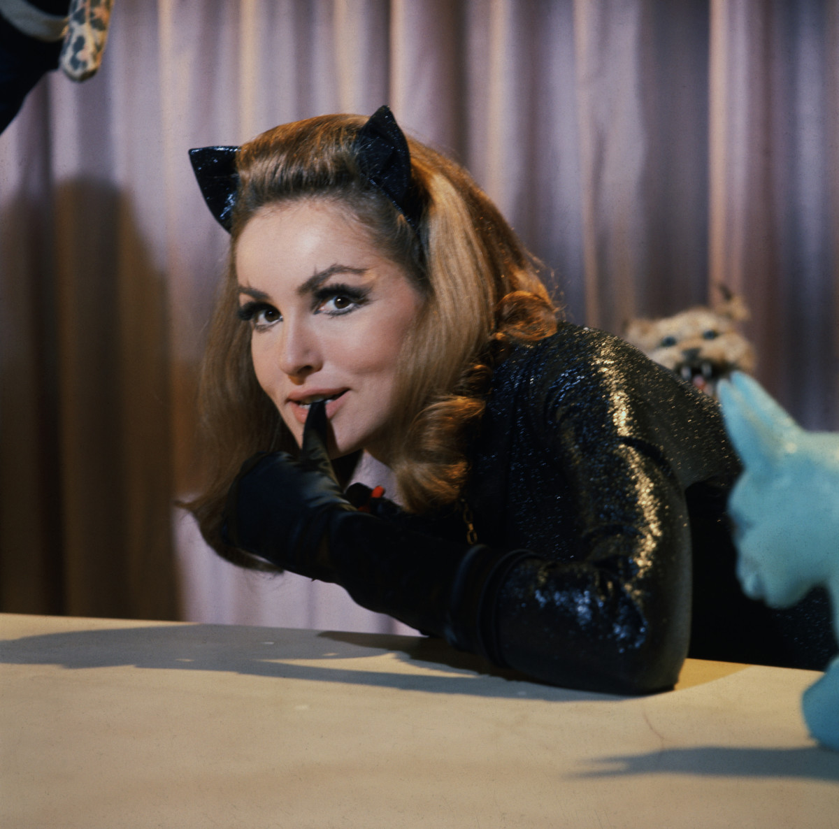 60s Bombshell Julie Newmar Is Unrecognizable in New Photo