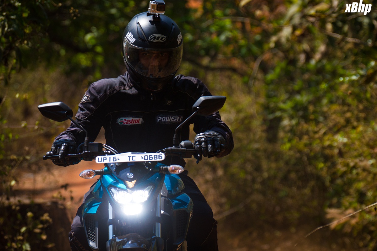 Yamaha FZ 25 Review: The Gentleman's Game!