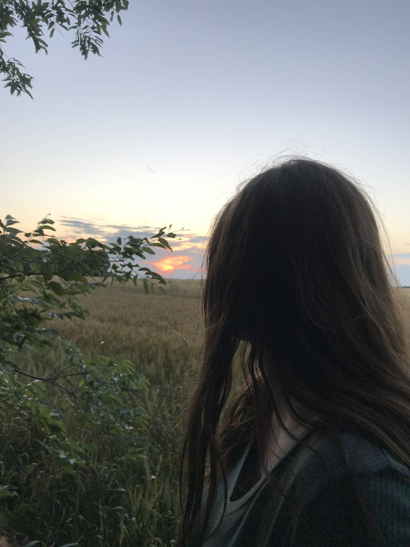 Download Teenage Girl Aesthetic Wallpaper